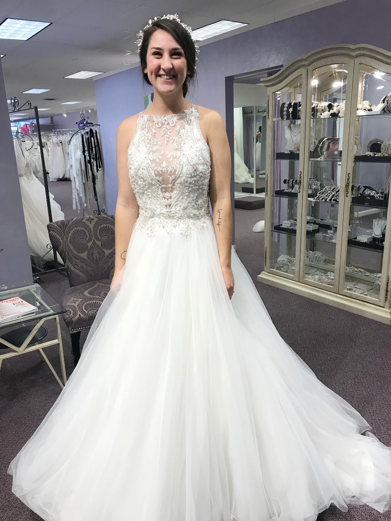 Maggie Sottero Lisette Sample Wedding Gown - Elegant Lace Bridal Dress for Bride, Perfect for Church Ceremony & Formal Reception