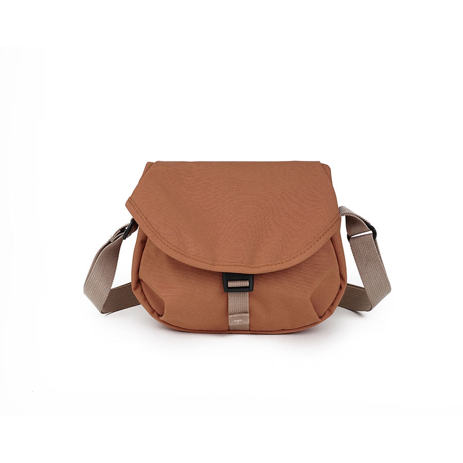 HELLOLULU Venus Compact Camera Bag Brown - Stylish & Lightweight DSLR/SLR Bag for Travel, Hiking & Everyday Use