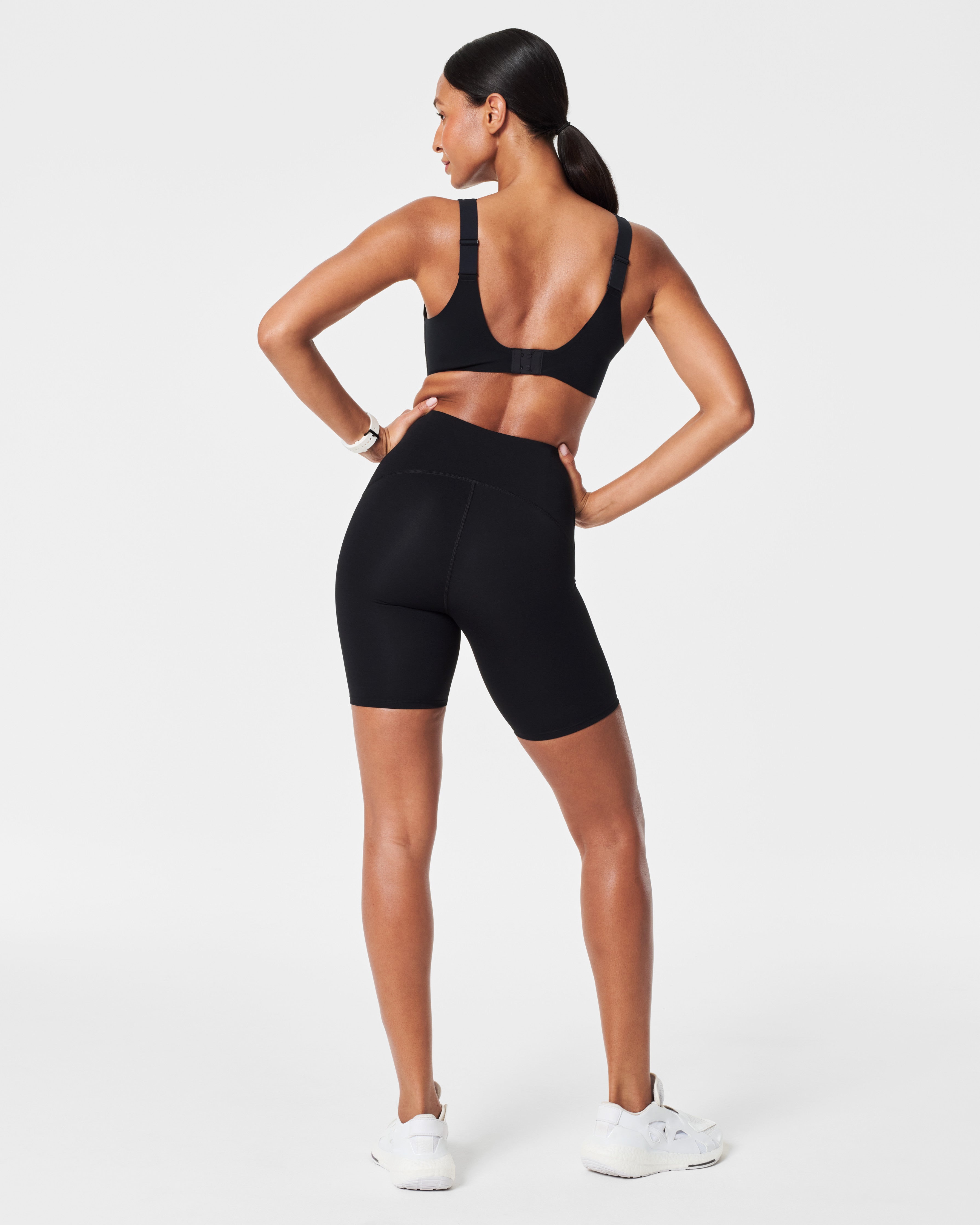 SPANX® FlexFeel Low Impact Sports Bra - Comfortable & Supportive Workout Bra for Yoga, Running & Gym - Perfect for Active Women
