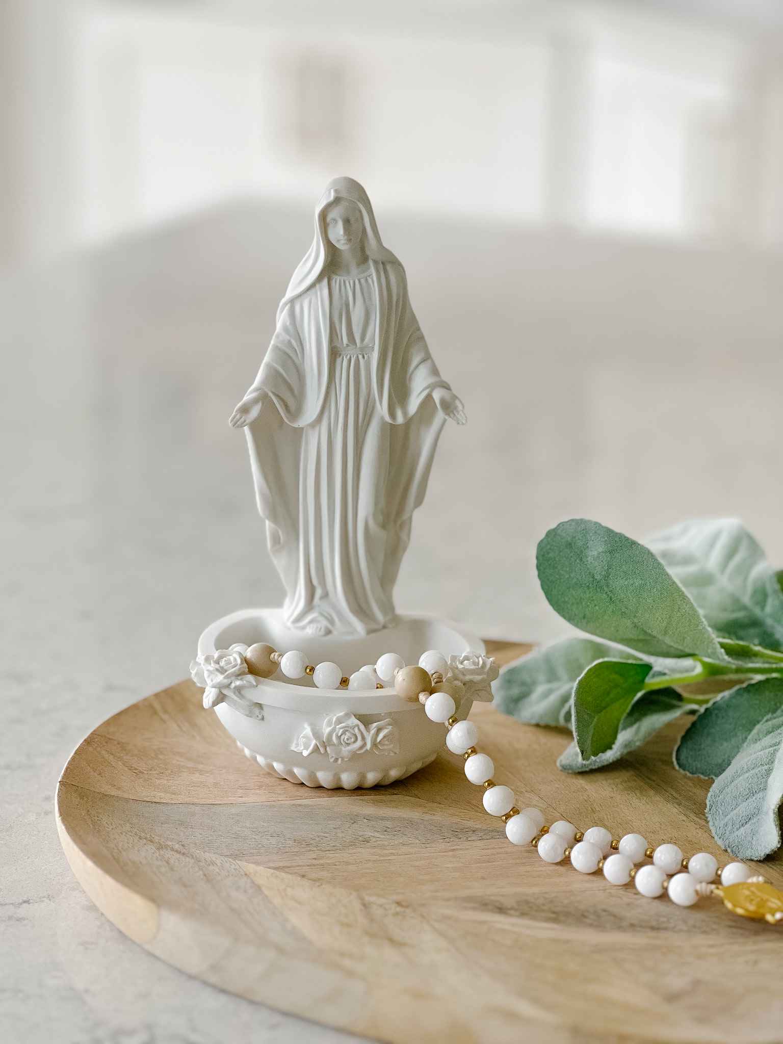 Our Lady of Grace Holy Water Font - Religious Home Decor for Prayer & Blessings - Perfect for Church, Home Altar & Catholic Gifts