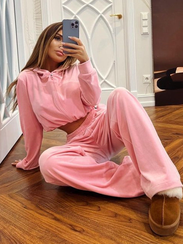 ZASUWA Women's Velvet Zipper Pocket Hooded Cropped Tracksuit Set - Soft Casual Jogger Outfit for Lounge, Gym & Streetwear Fashion
