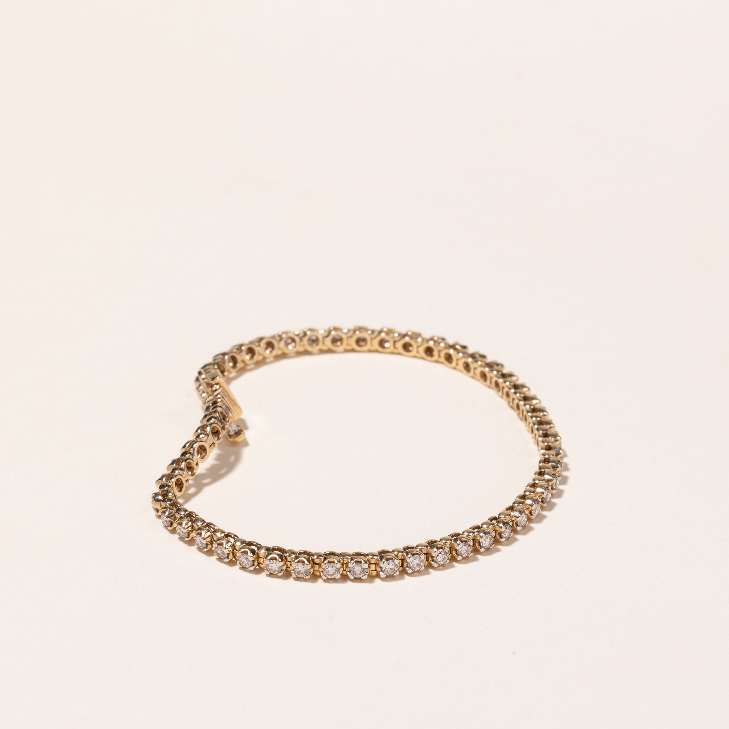 10K Yellow Gold Diamond Tennis Bracelet for Women - 2.08ctw Sparkling Round Cut Diamonds - 7.25