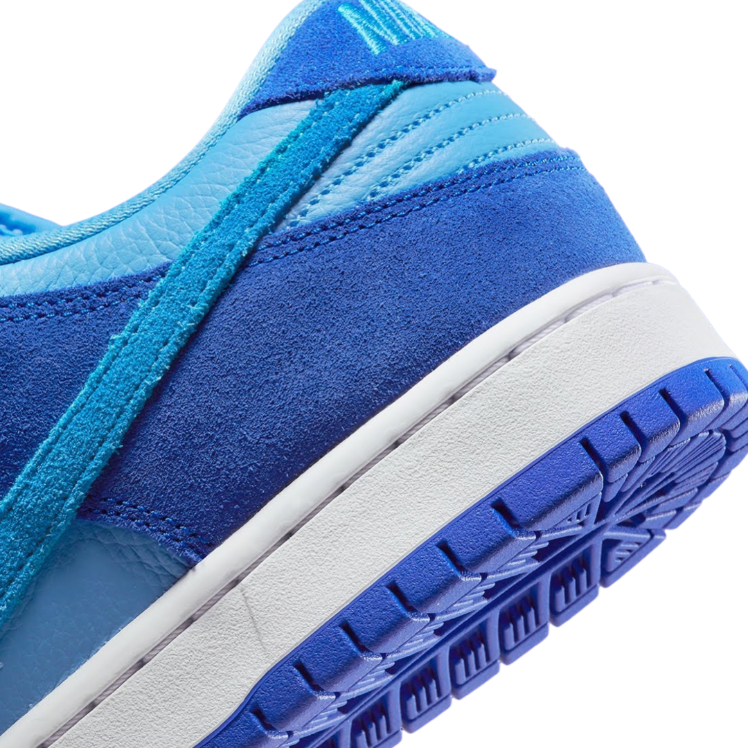 Nike SB Dunk Low Blue Raspberry Sneakers - Men's Skateboarding Shoes for Street Style & Casual Wear - Perfect for Skating, Fashion & Everyday Comfort