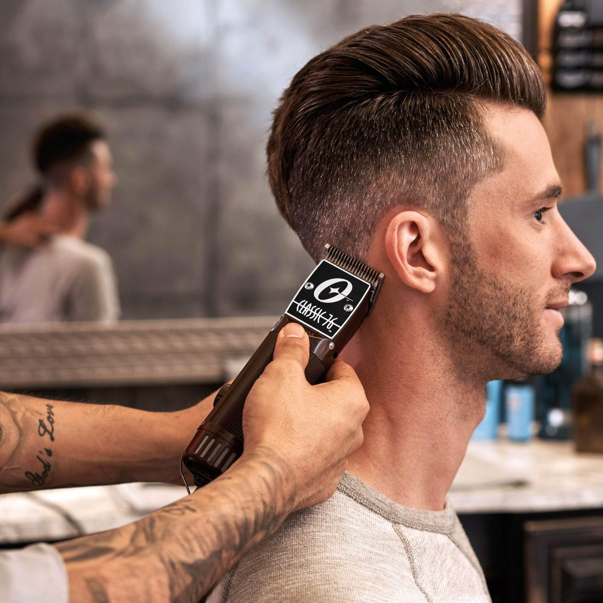 Oster Classic 76 Professional Barber Hair Clippers with Detachable Blade - Burgundy | Heavy-Duty Hair Cutting Tool for Salon & Home Use | Perfect for Men's Grooming, Fades & Precision Haircuts