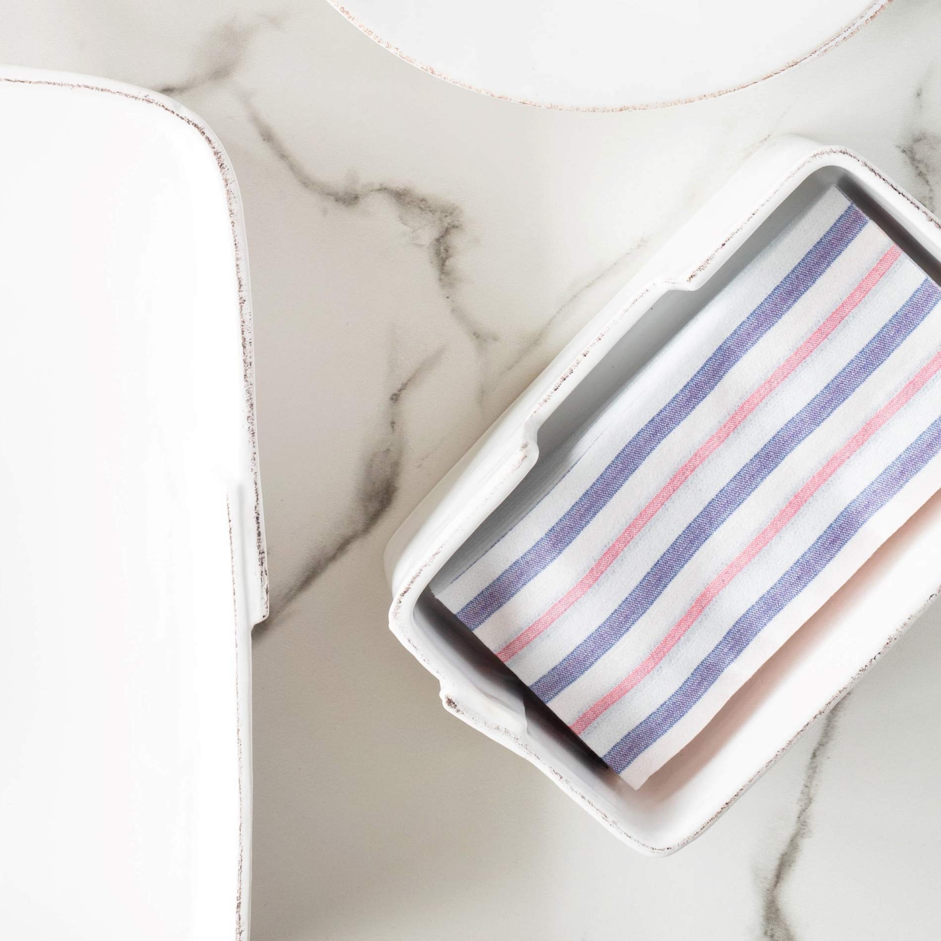 Vietri Lastra White Ceramic Guest Towel Holder - 8.25
