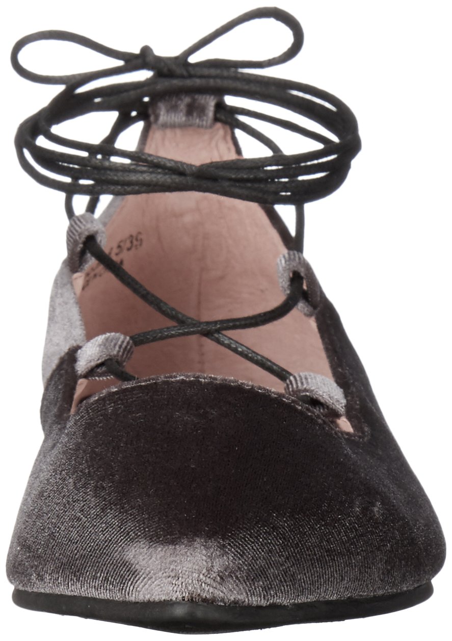 Chinese Laundry Women's Endless Summer Ghillie Flat Sandals - Comfortable Bohemian Style Shoes for Beach, Vacation & Summer Outfits