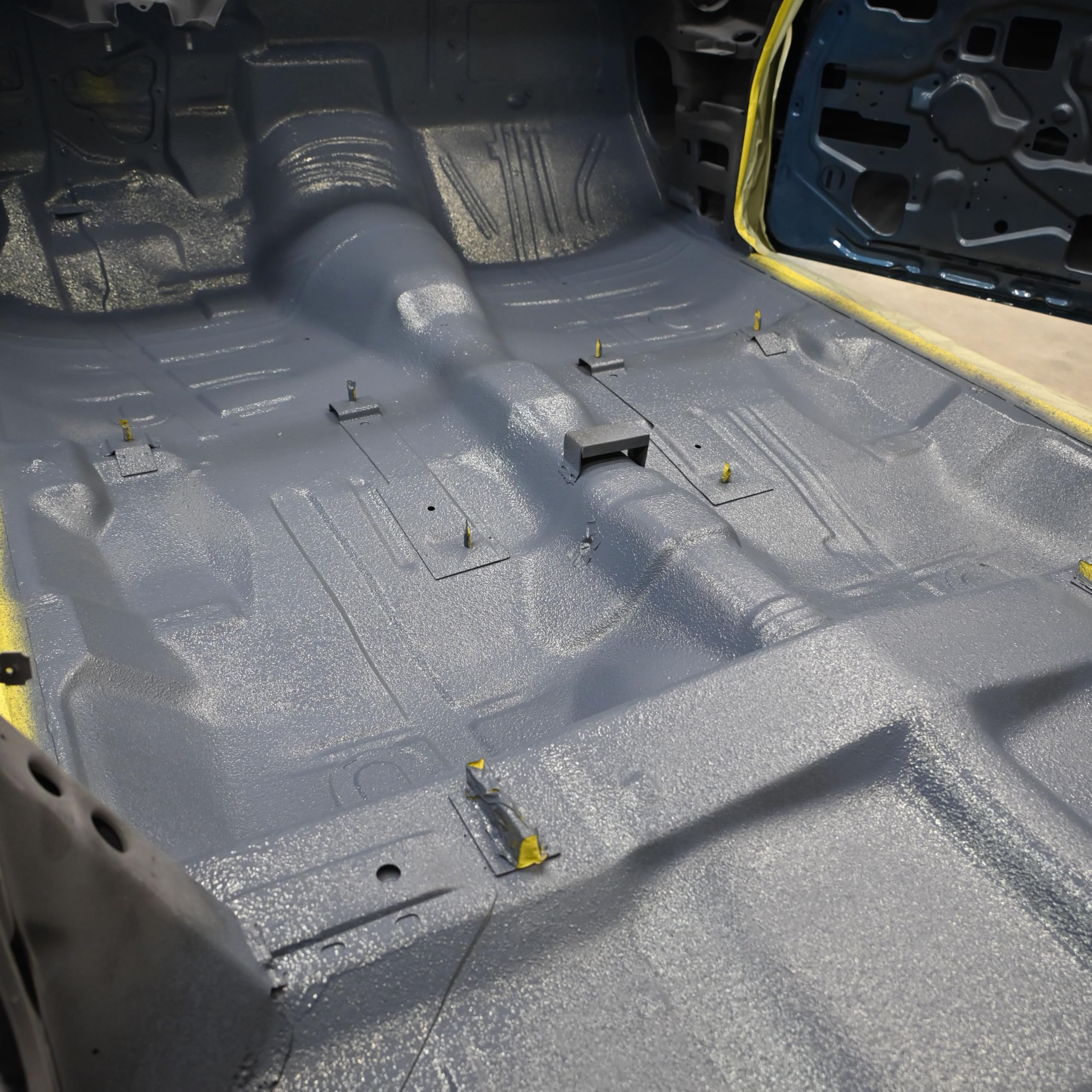 Design Engineering ATAC Advanced Thermal Acoustic Coating - 1 Gallon | 2-in-1 Sound & Heat Barrier Spray for Car Insulation | Automotive Sound Deadening & Heat Reduction | DIY Vehicle Noise Control for Doors, Hood & Trunk | Easy Roll-On or Spray Application