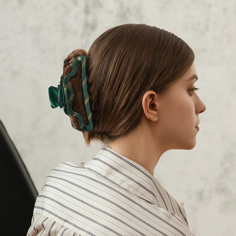 Iris Large Hair Claw Clip - Strong Hold Hair Clips for Women, Big Hair Clips for Thick Hair, Non-Slip Hair Accessories for Ponytail, Bun & Updo Hairstyles (Perfect for Work, Gym, Wedding & Everyday Use)