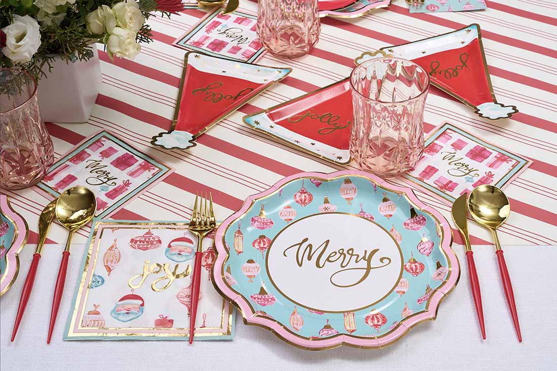 Jolly Holiday Table Setting - Elegant Christmas Dinnerware Set for Festive Celebrations | Perfect for Holiday Parties, Family Gatherings & Seasonal Decor