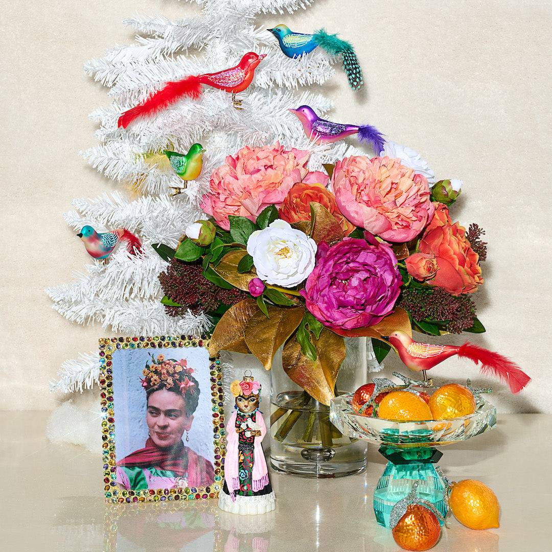 Frida Catlo Ornament - Handmade Ceramic Cat Figurine for Home Decor, Gift & Christmas Tree Decoration | Perfect for Cat Lovers, Housewarming & Holiday Celebrations