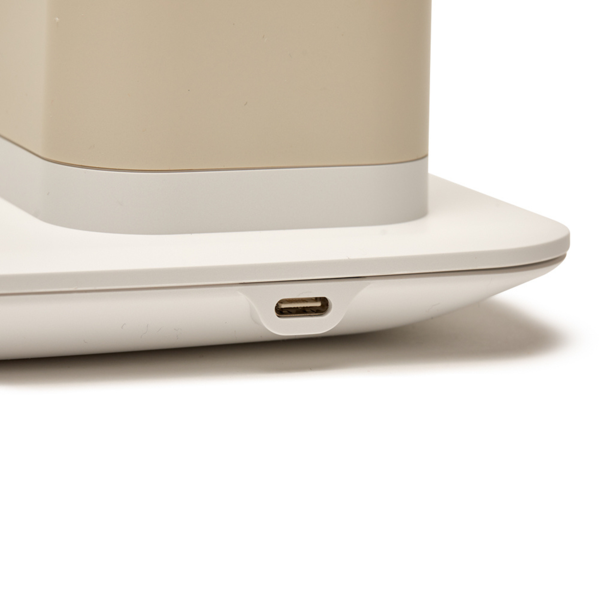 Casper 3-in-1 Wireless Charging Station for iPhone, Samsung & AirPods - Fast Qi Charger for Bedroom, Office & Travel