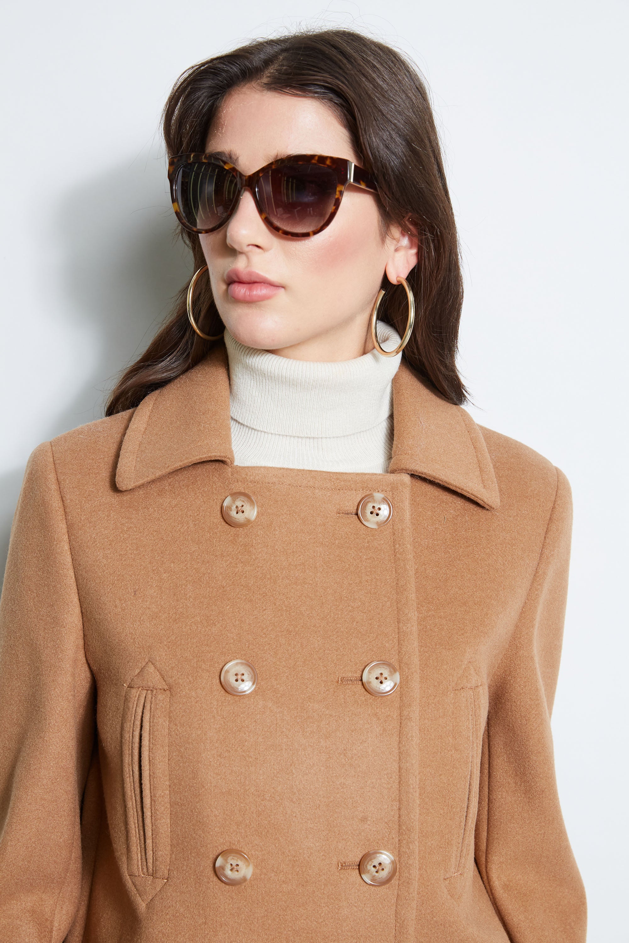 Women's Stylish Faux Fur Collar Peacoat Winter Coat - Warm Elegant Outerwear for Cold Weather, Office & Evening Events
