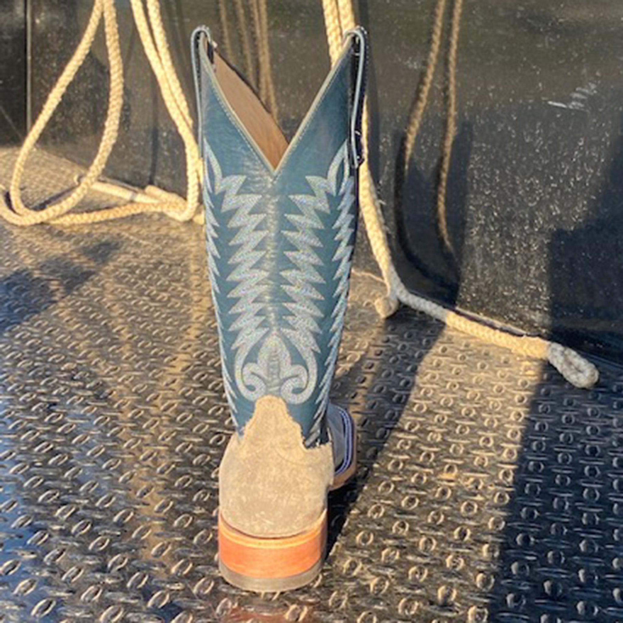 Anderson Bean Women's Grey & Regal Blue Waxy Kudu Cowboy Boots - Stylish Western Fashion for Rodeo, Country Dancing & Everyday Wear