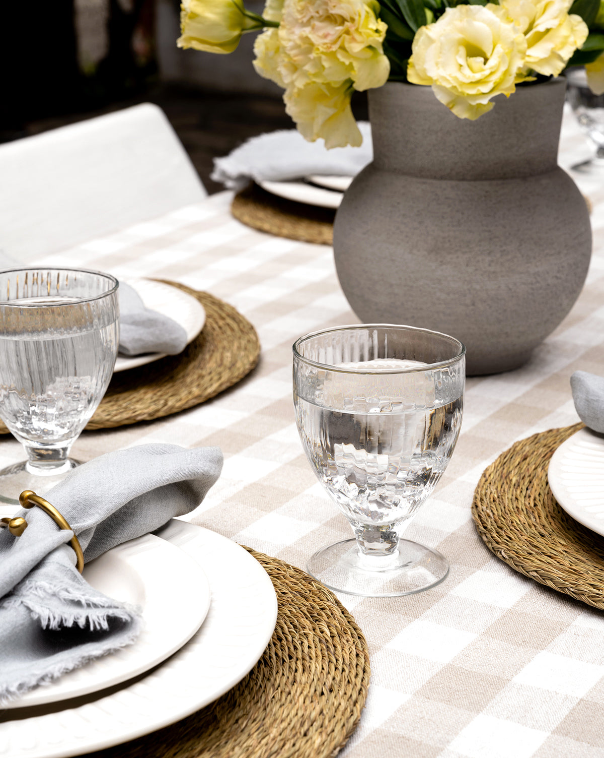 Premium Ribbed Wine Glasses Set of 4 - Elegant Stemware for Red & White Wine - Perfect for Dinner Parties, Weddings & Home Entertaining