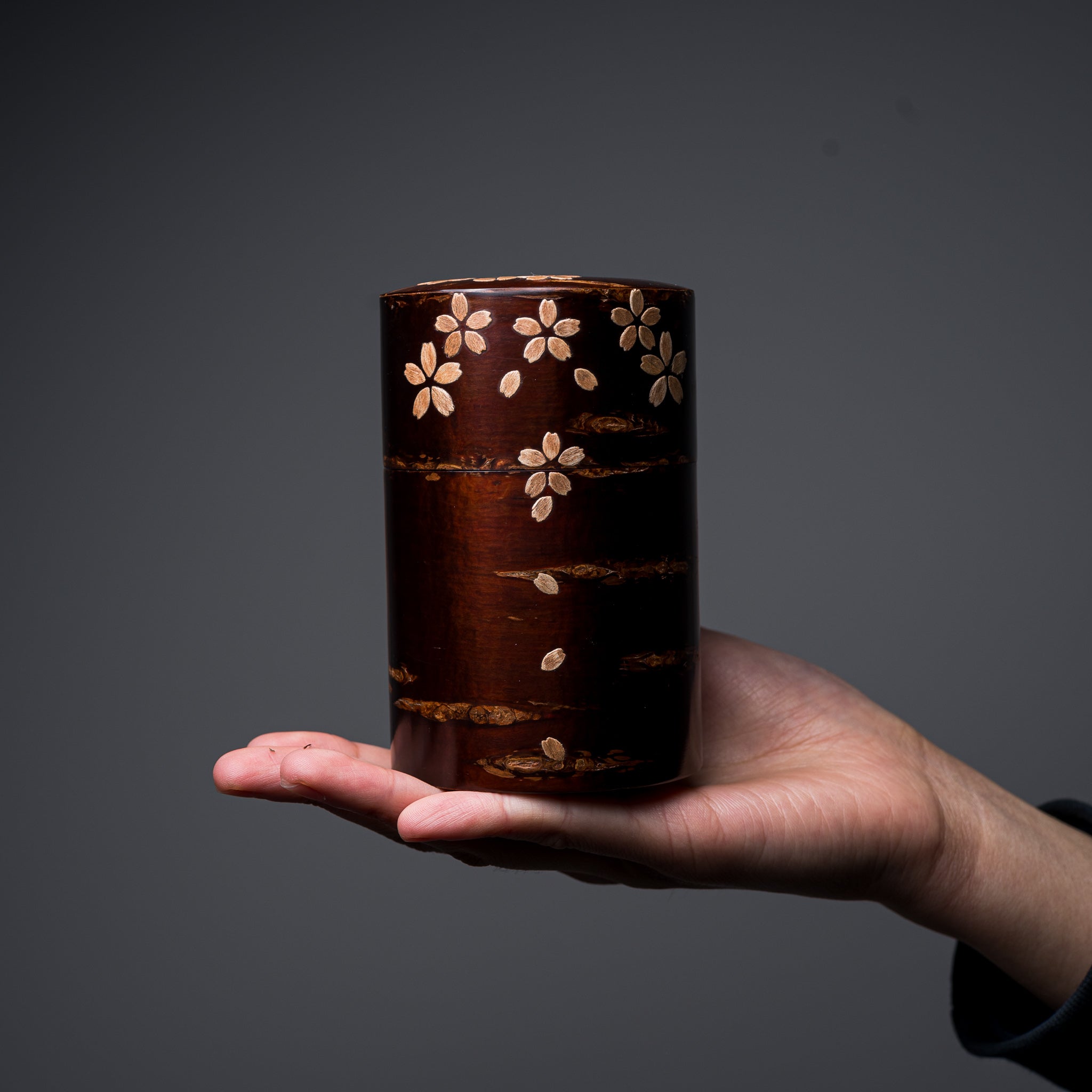Premium Tomioka Cherry Bark Tea Caddy - Handcrafted Sakura Design Large Japanese Tea Storage Box - Perfect for Matcha, Loose Leaf Tea & Coffee Storage - Elegant Home & Office Decor