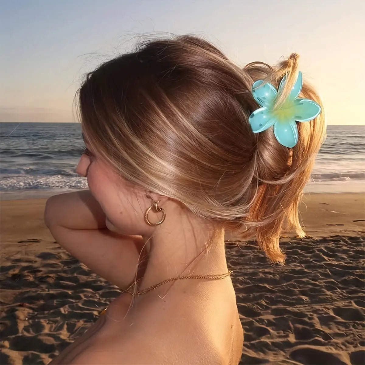 Exotic Frangipani Flower Hair Clip - Elegant and Stylish Hair Accessory for Women, Perfect for Weddings, Parties, and Everyday Wear