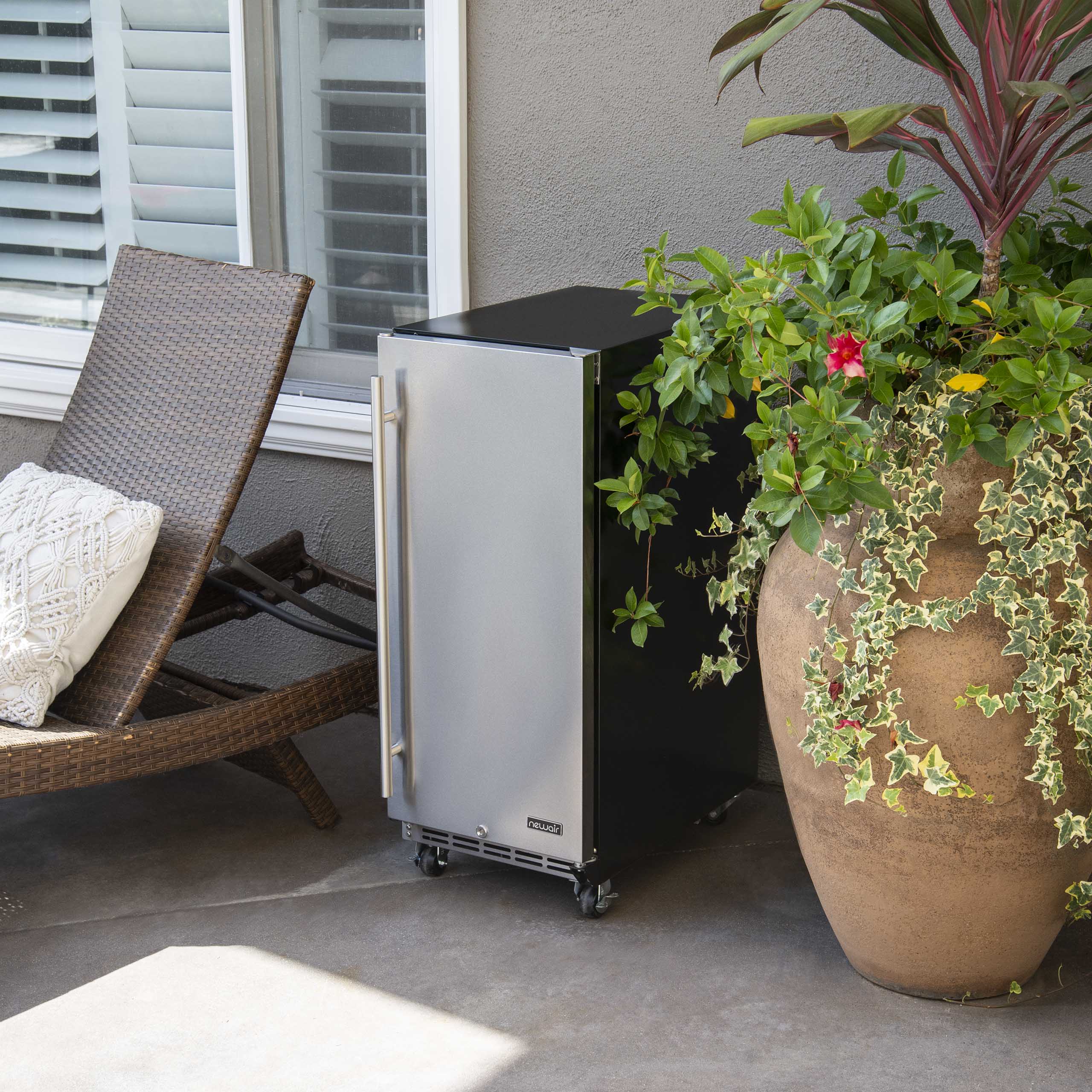 Newair® 90 Can Built-In Outdoor Beverage Refrigerator - Energy Efficient Compact Beer Cooler for Patio, Poolside & Backyard Entertaining