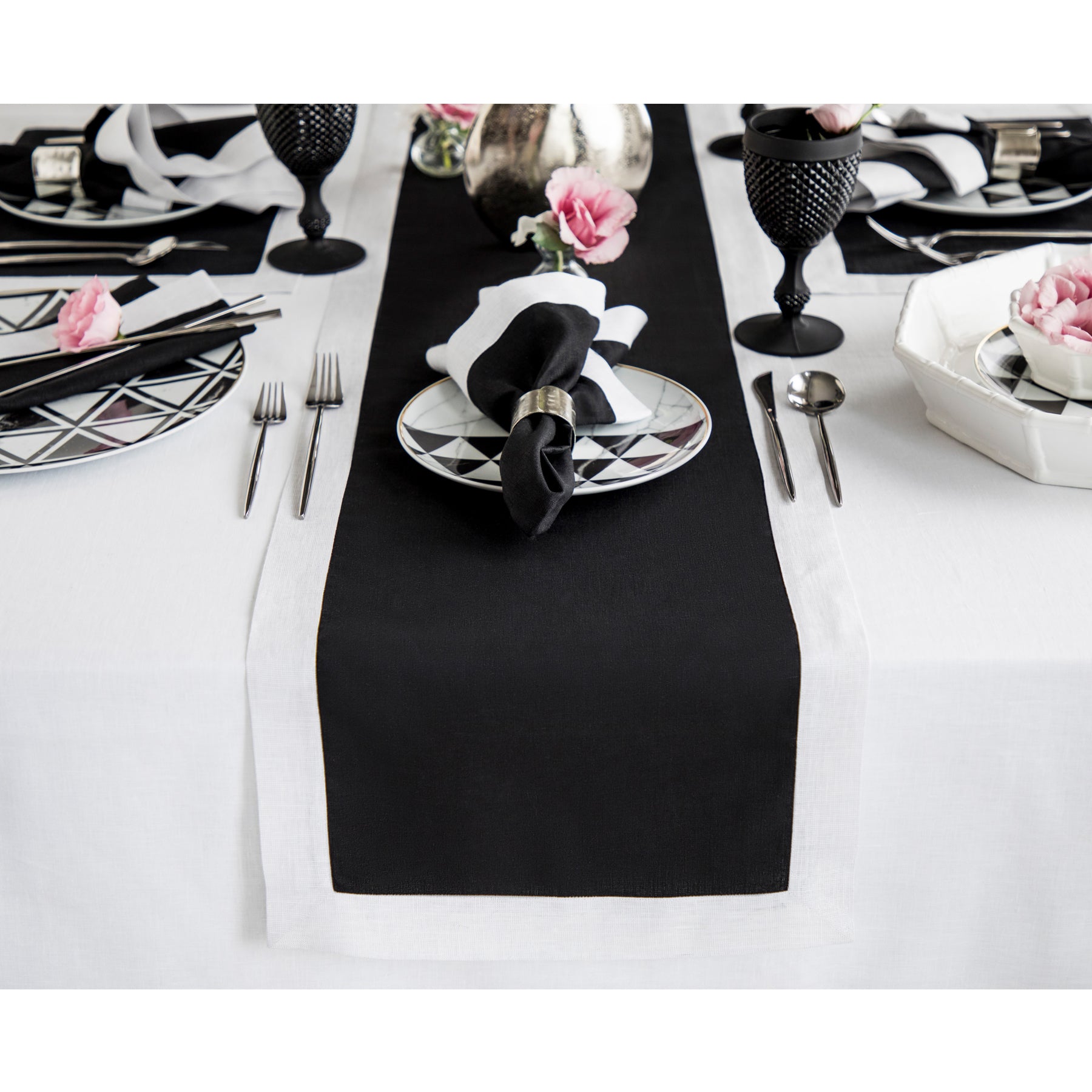 Festive Edge Table Runner - Elegant Holiday Dining Decor for Christmas, Thanksgiving & Parties | Perfect for Home, Events & Special Occasions