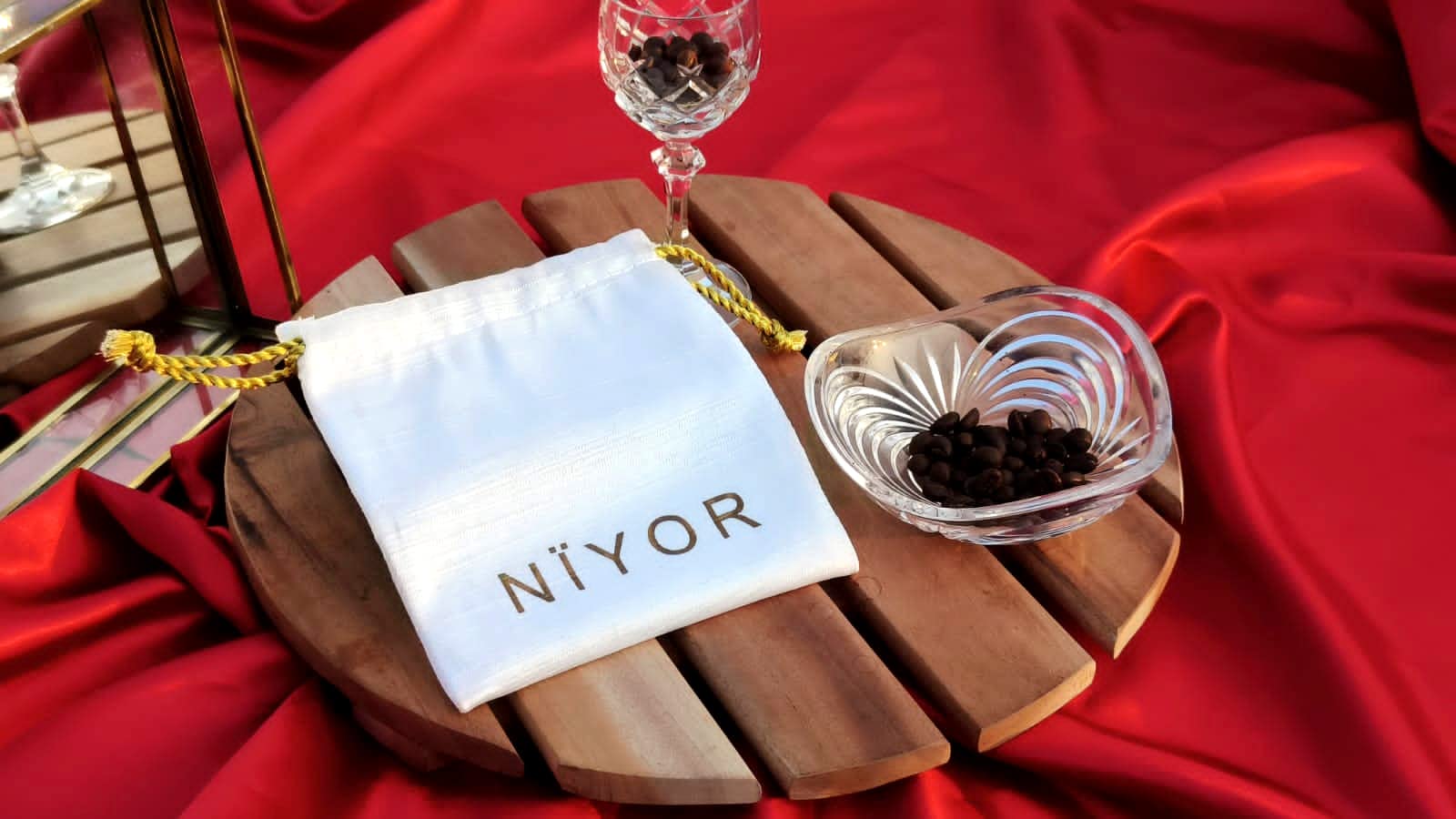 NIYOR Luxury Perfume Gift Set - 5 Pack Alcohol-Free Long Lasting Fragrance Spray | Travel Size Unisex Perfume (40ml) for Women & Men | Perfect for Daily Wear, Gifts & Travel