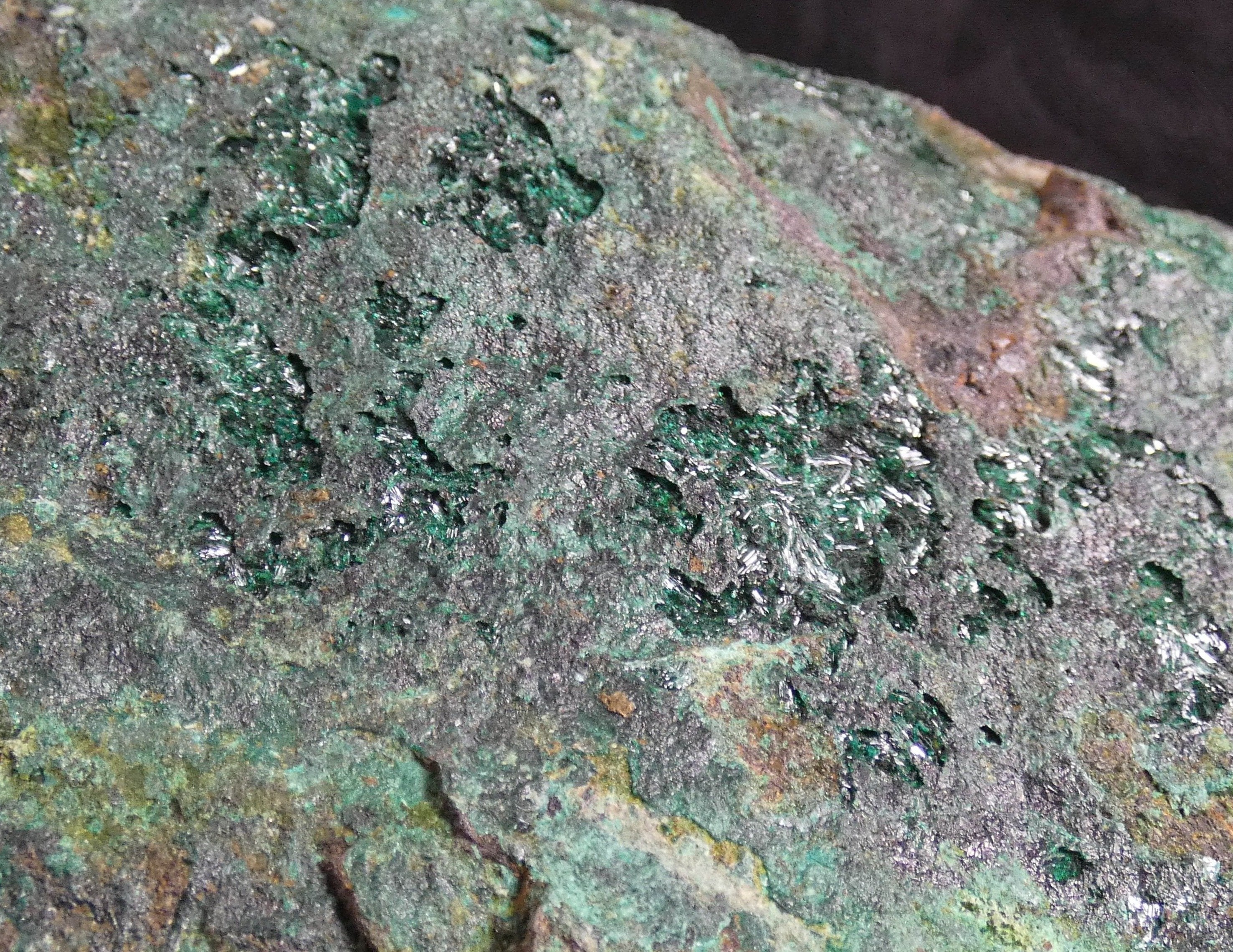 Natural Atacamite Mineral Specimen for Collectors - Rare Copper Chloride Hydroxide Crystal - Perfect for Geology Enthusiasts & Home Decor Display