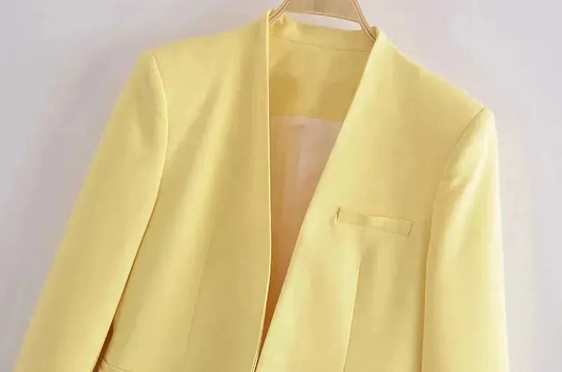 Stylish Women's Formal Blazer - Casual Plain Solid Jacket for Office, Business Meetings & Smart Outfits