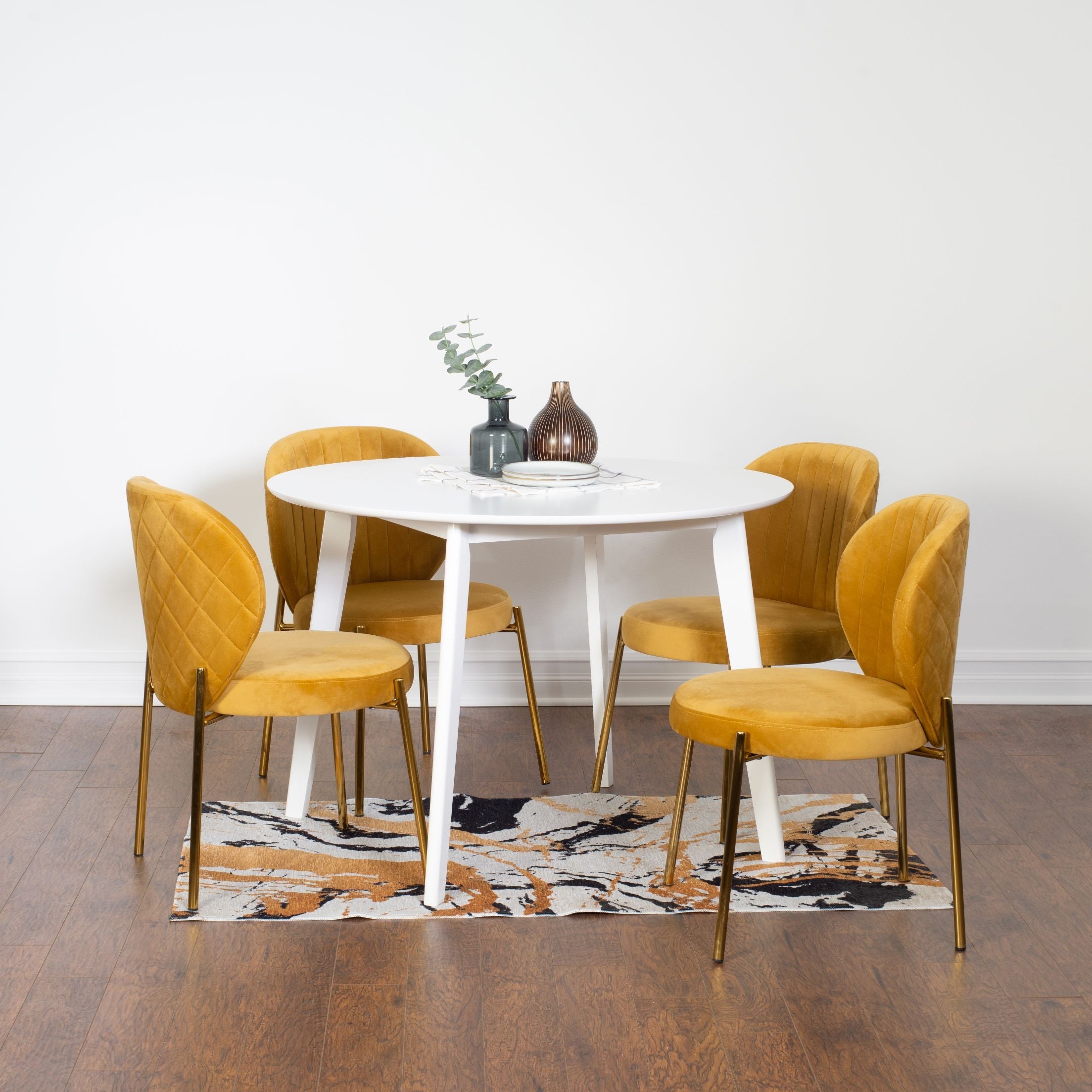 Roundhill Furniture Amoa Contemporary 5-Piece Dining Set - White Round Dining Table with 4 Chairs for Kitchen, Dining Room & Small Spaces | Modern Home Decor