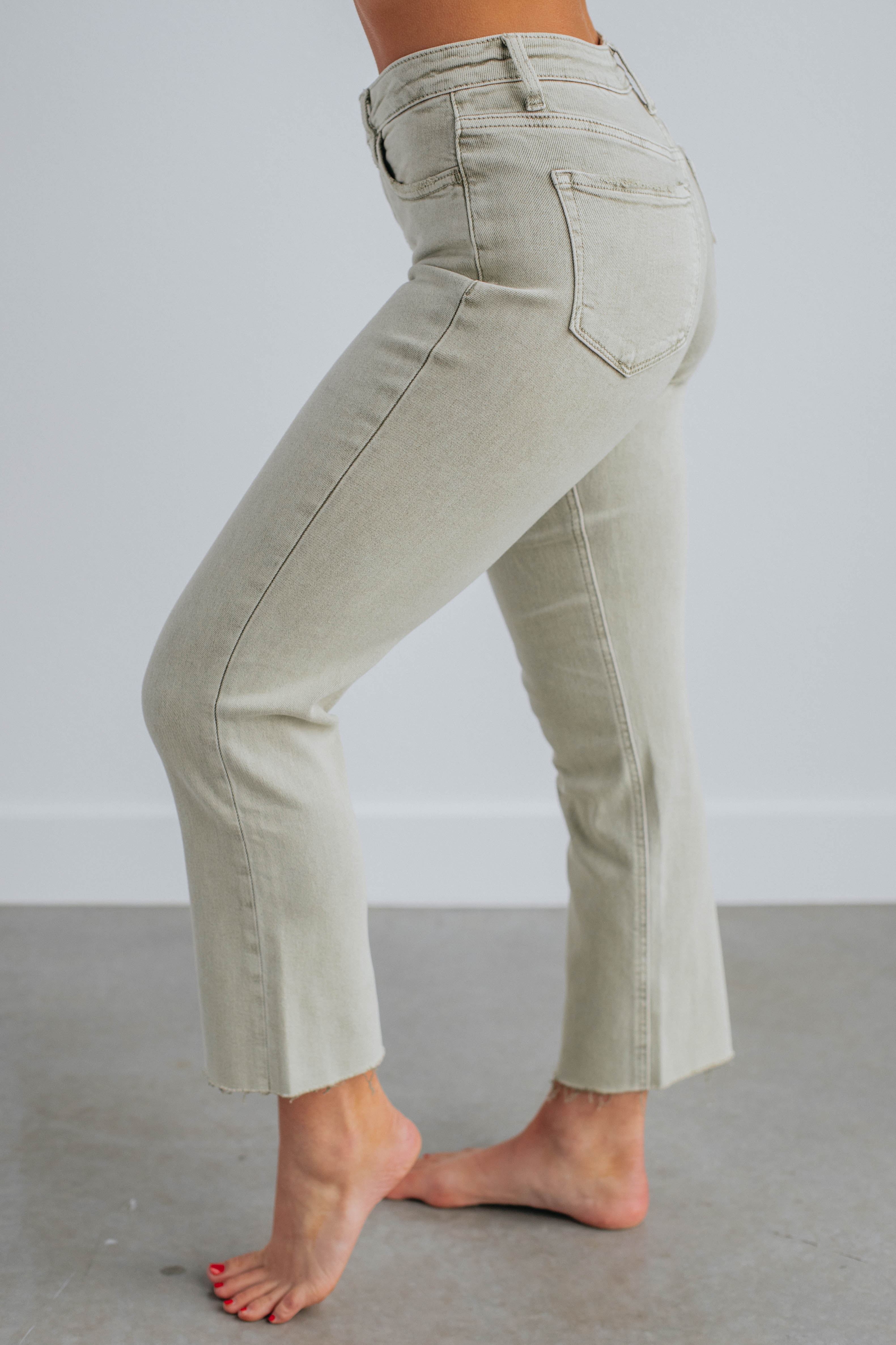 Elda Vervet Women's High Waist Stretch Skinny Jeans - Comfortable Slim Fit Denim Pants for Casual Wear & Everyday Outfits