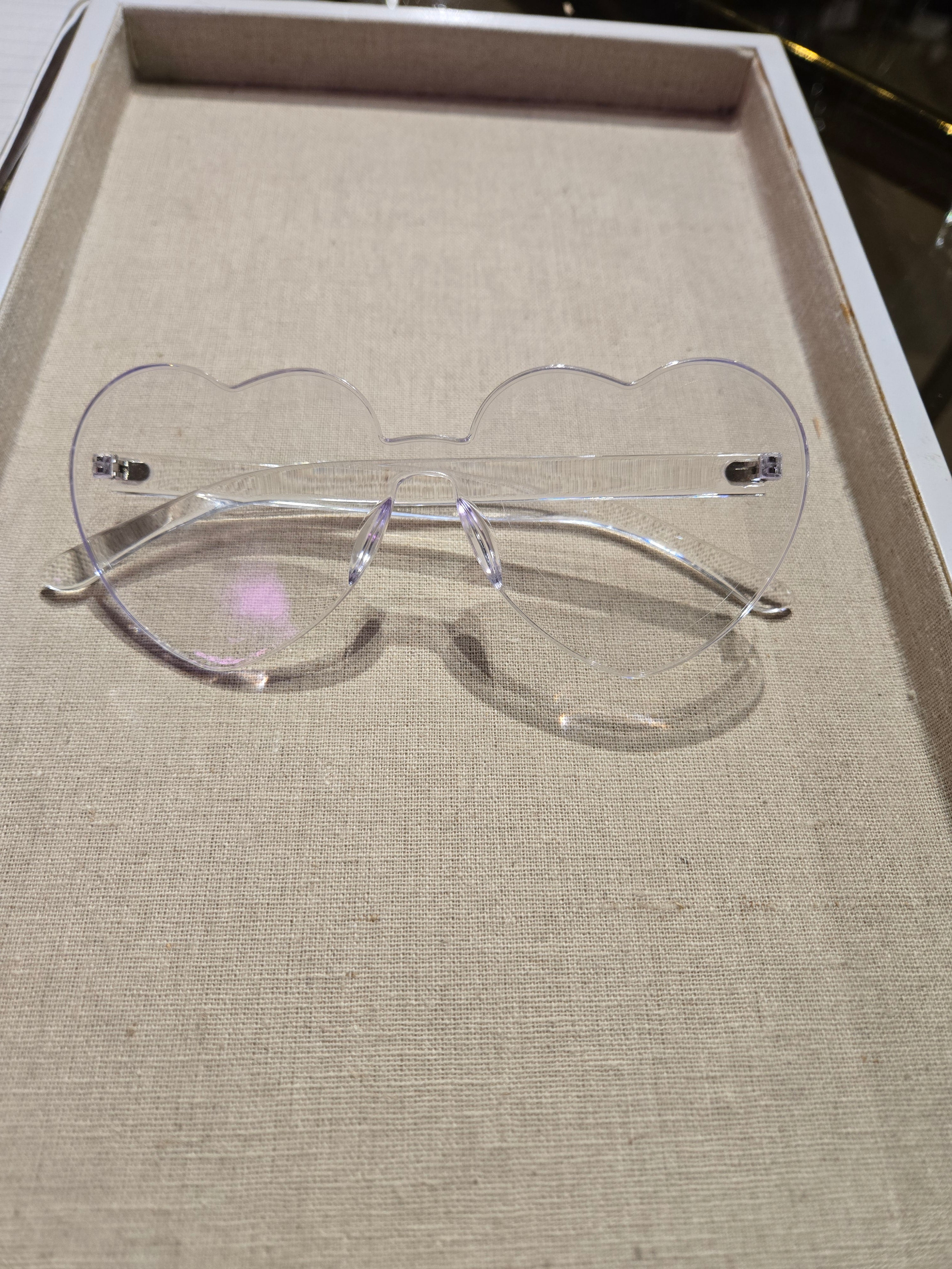 Heart-Shaped Sunglasses for Women - Trendy UV Protection Fashion Shades for Summer, Beach, and Outdoor Activities