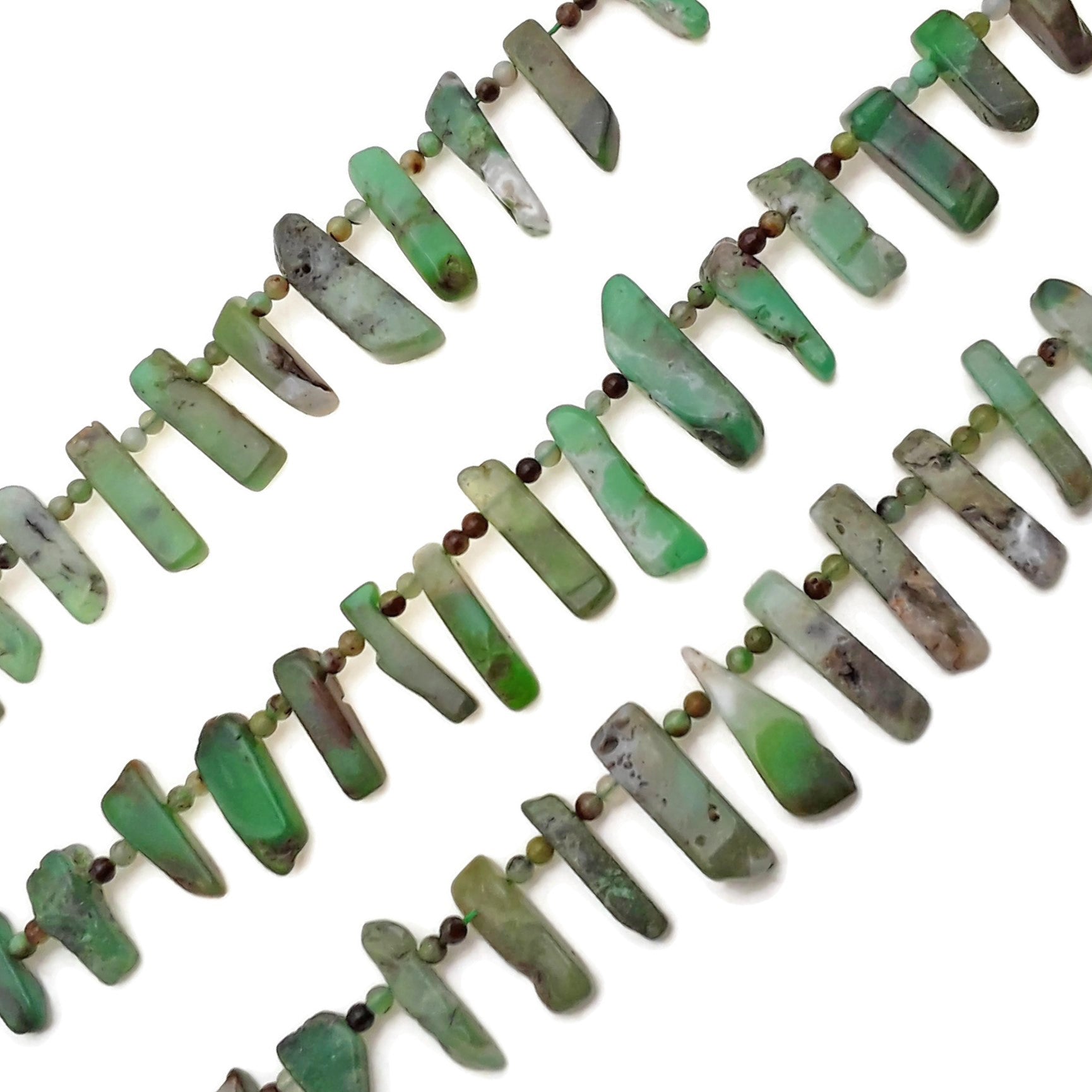 Natural Chrysoprase Graduated Irregular Slab Beads 15-35mm (15.5 Inch Strand) for Jewelry Making, DIY Crafts & Healing Crystal Collections