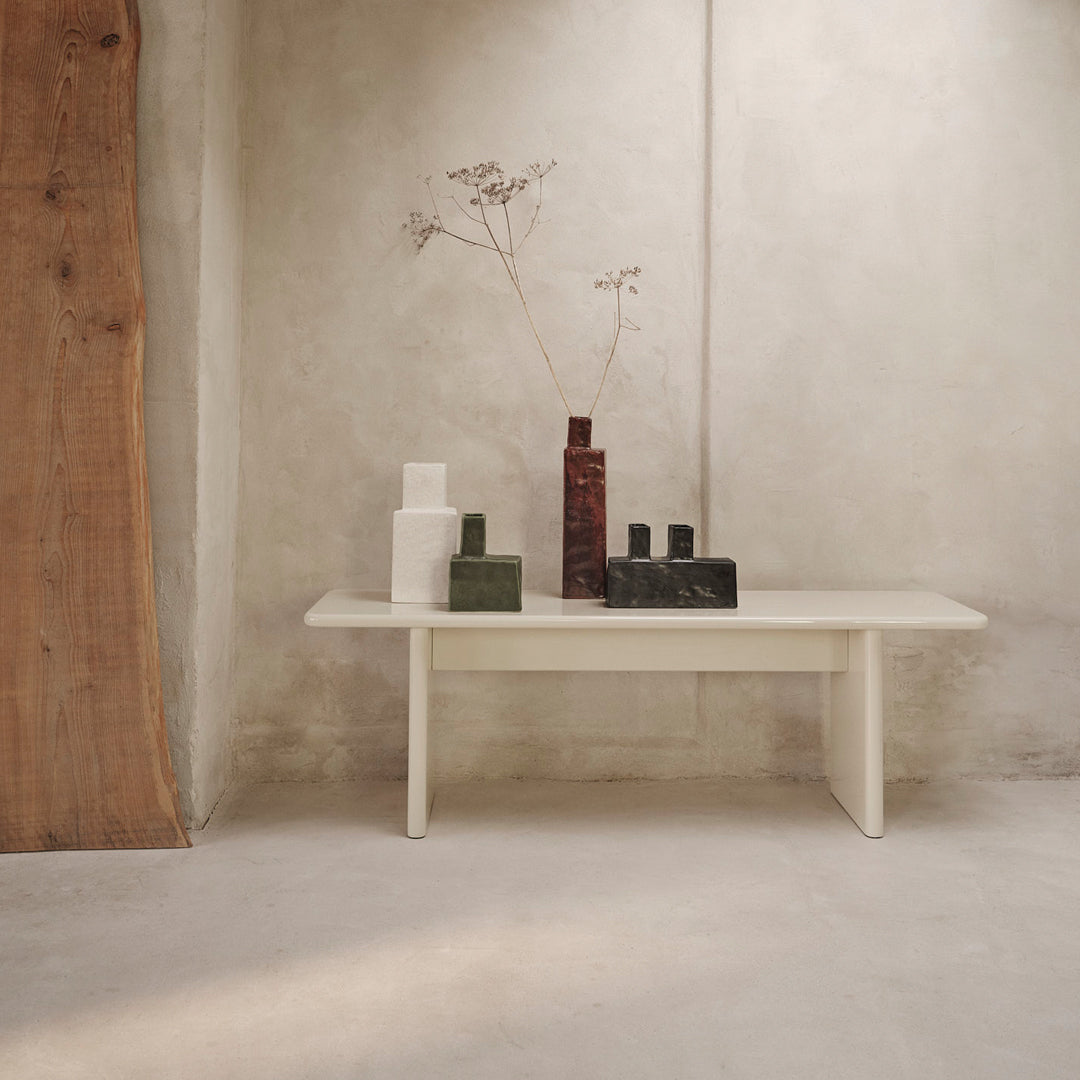 Ferm Living Kurinu Koa Vase - Modern Ceramic Home Decor for Living Room, Bedroom & Office - Perfect for Flowers, Plants & Interior Styling