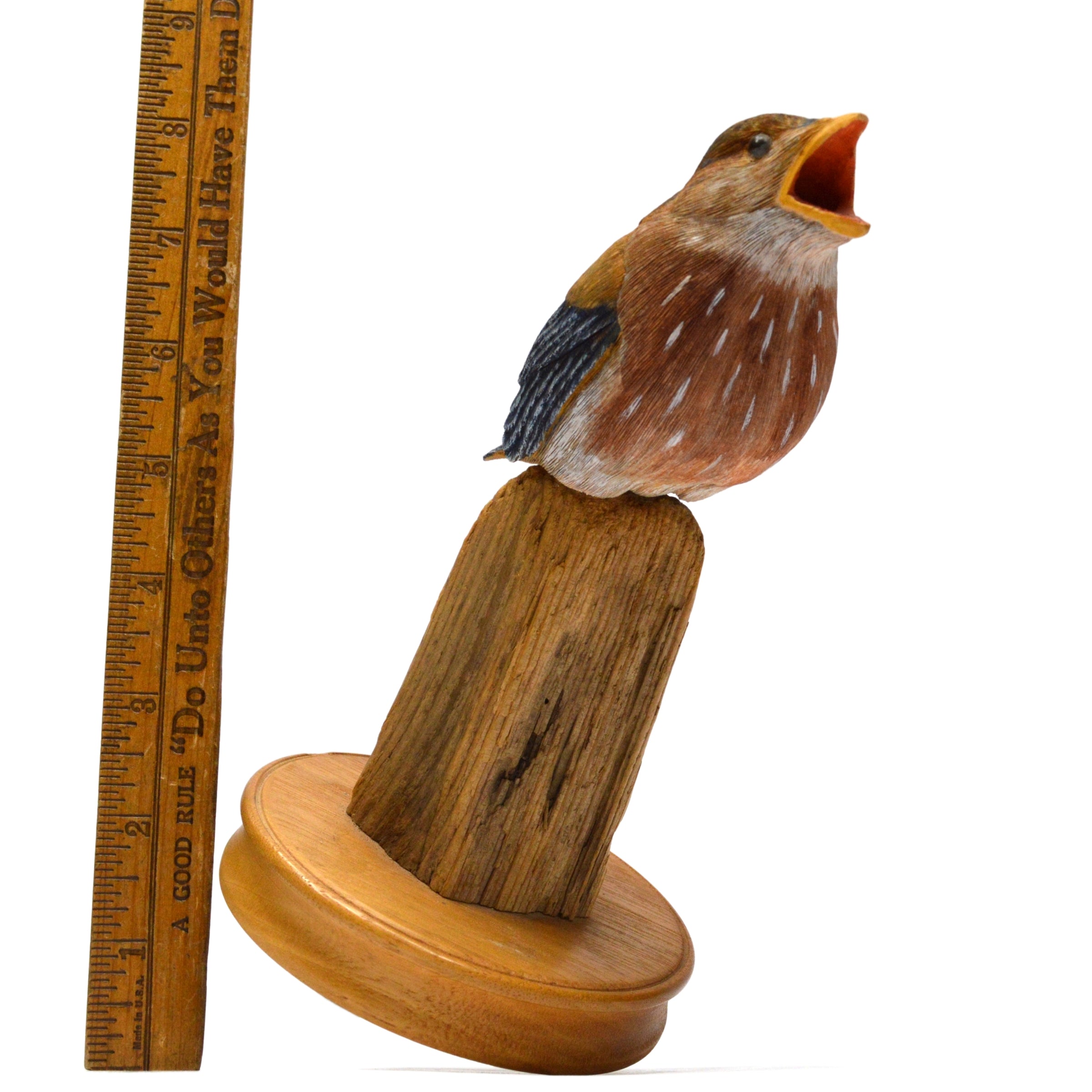 Hand Carved Folk Art Bird Statue - Signed #304 by Ken Lowenstein 1989 - Hand Painted Wooden Decoration for Home, Office & Garden Decor