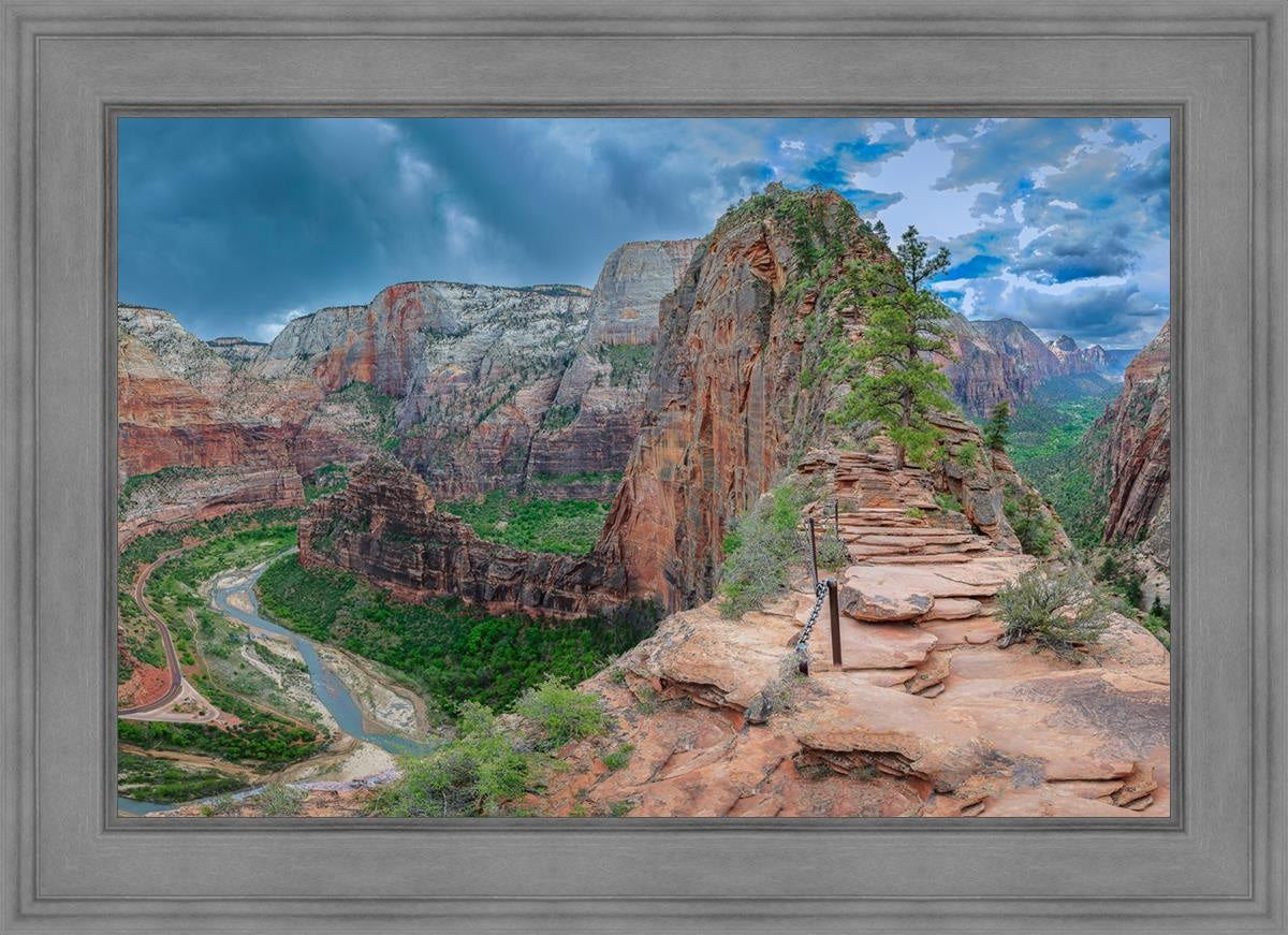 Angel's Landing Panoramic View Hiking Backpack - Lightweight & Durable for Outdoor Adventures, Camping, and Travel