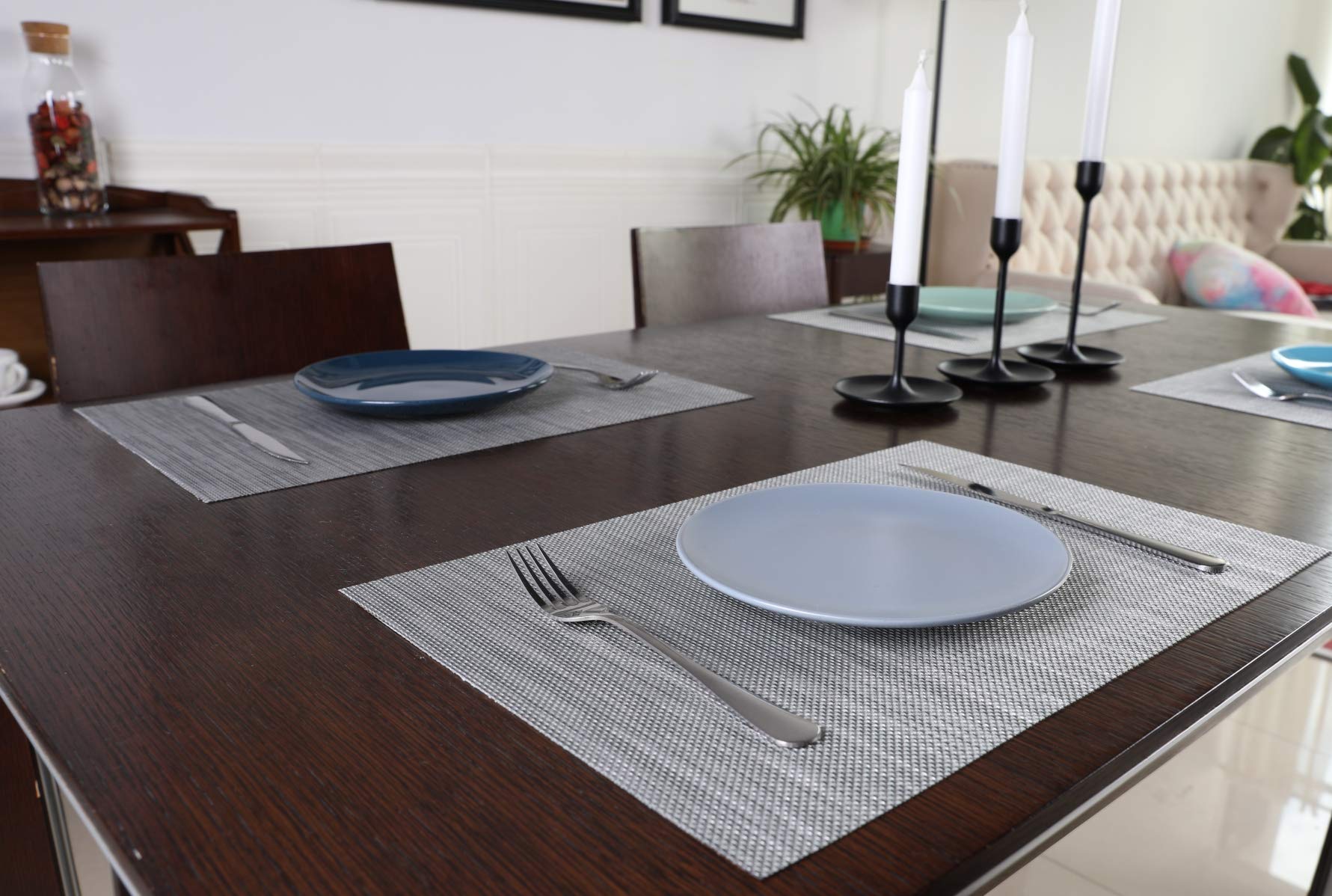 Premium Heat-Resistant PVC Placemats for Dining Table - Set of 4 Washable Kitchen Table Mats - Perfect for Family Dinners, Holiday Meals & Restaurant-Style Dining