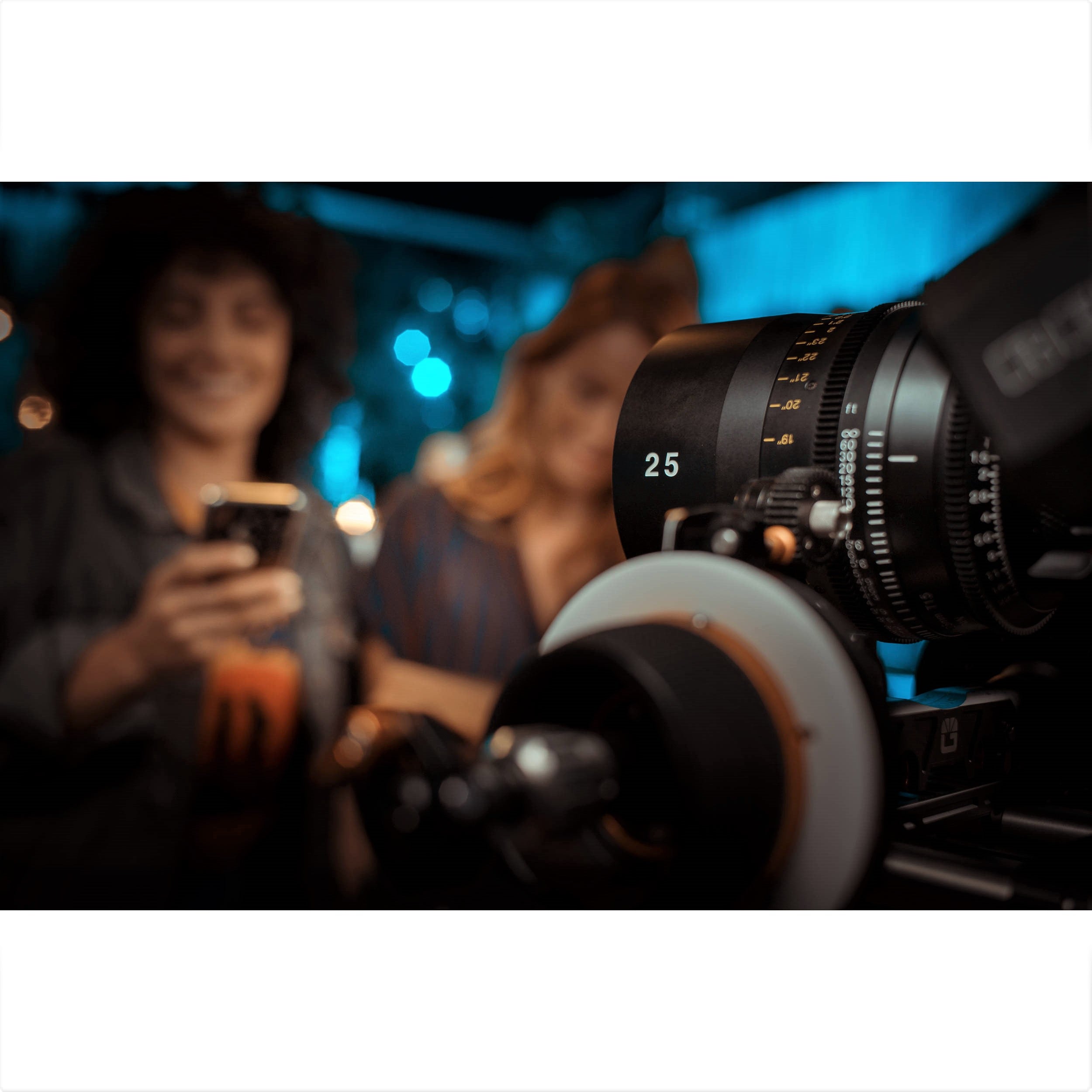 Tokina Cinema Vista 25mm T1.5 Prime Lens for PL Mount - Professional Cine Lens for Filmmaking, 4K Video & DSLR Cameras - Perfect for Cinematic Shots, Low Light & Bokeh Effects