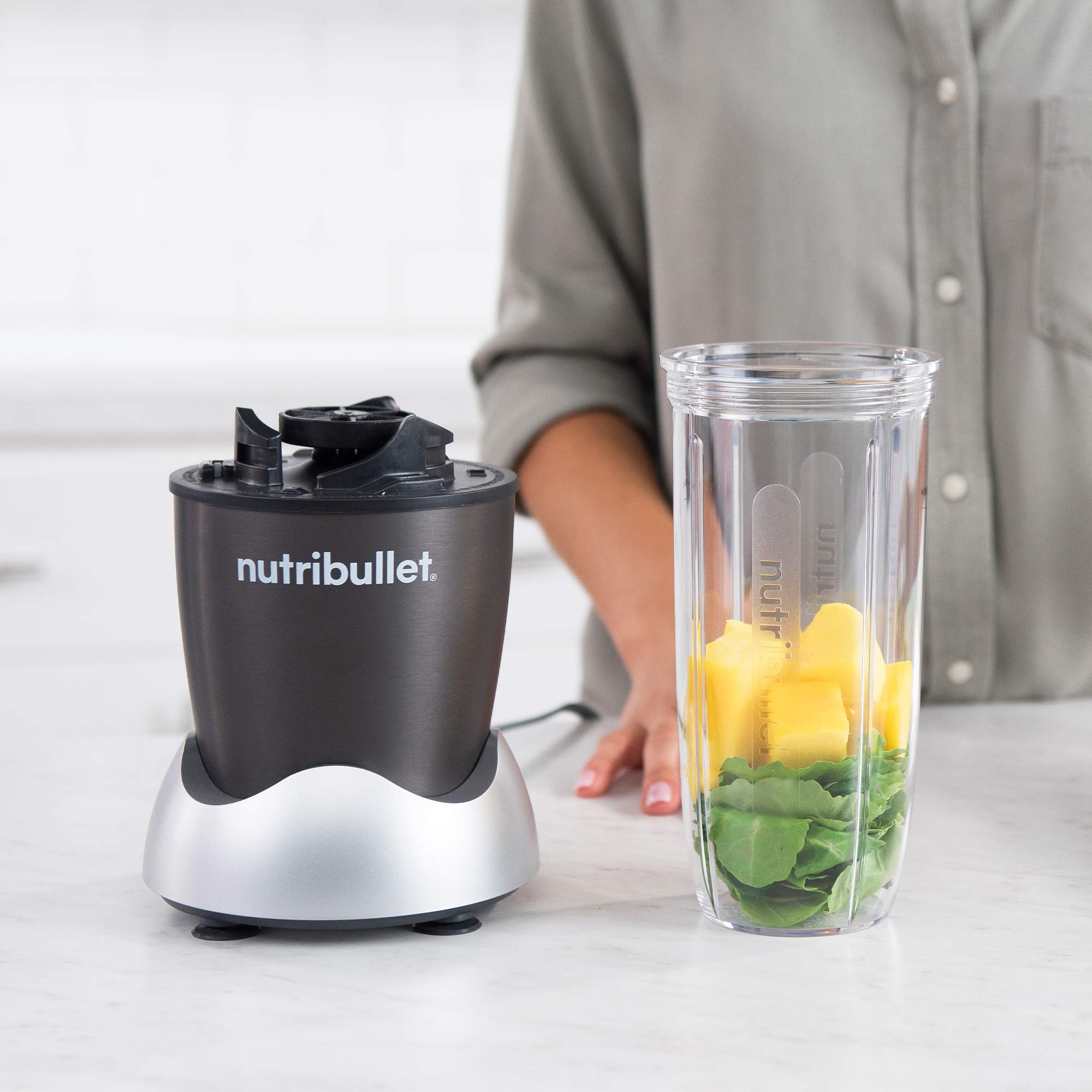NutriBullet ZNB30100Z Pro 1000 Watt Personal Blender with 32-Ounce Cup - Light Gray | Perfect for Smoothies, Protein Shakes & Meal Prep at Home or Gym