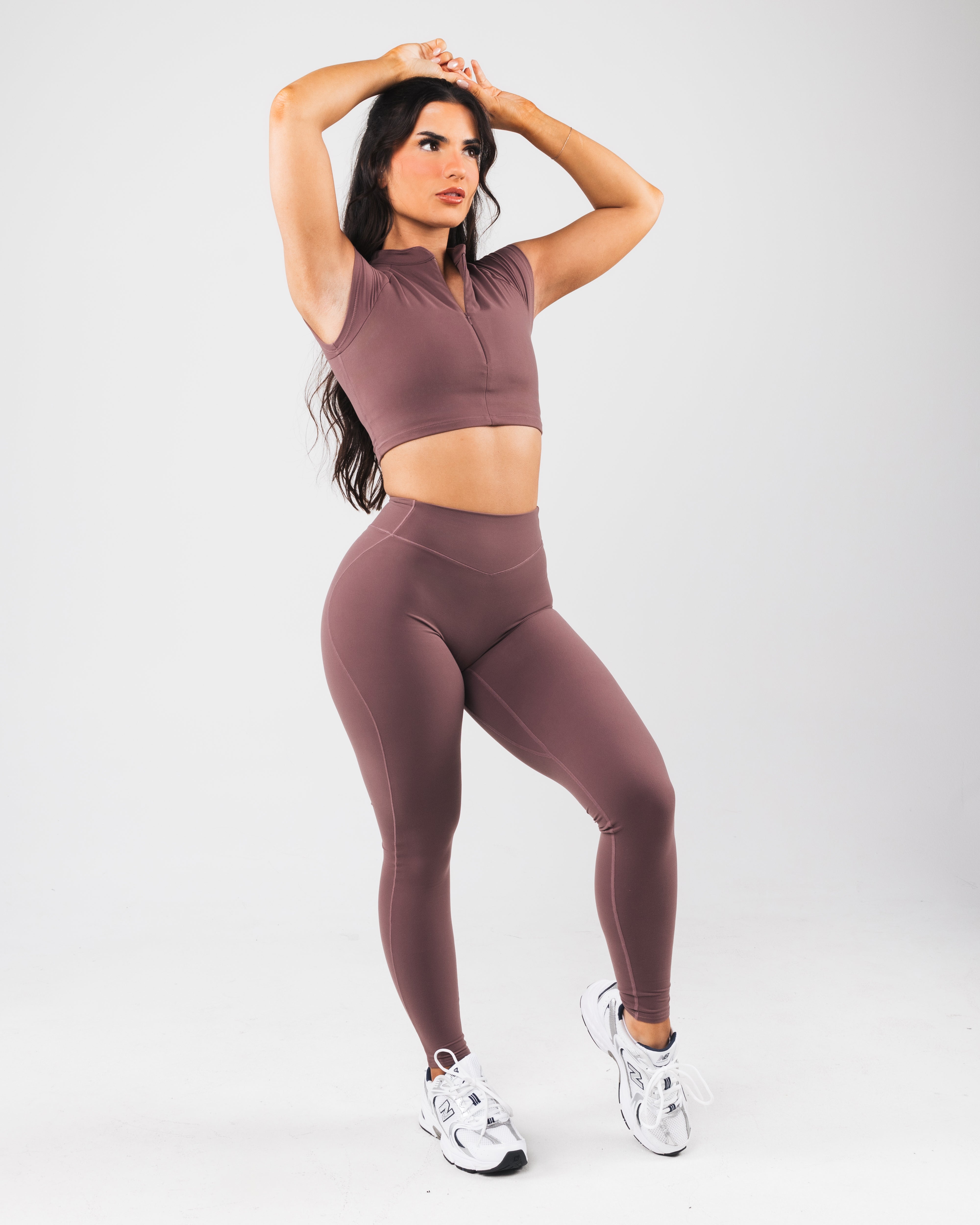 KDM Zip Front Sports Bra for Women - Comfortable & Supportive Sugar Pink Activewear - Perfect for Yoga, Running & Gym Workouts