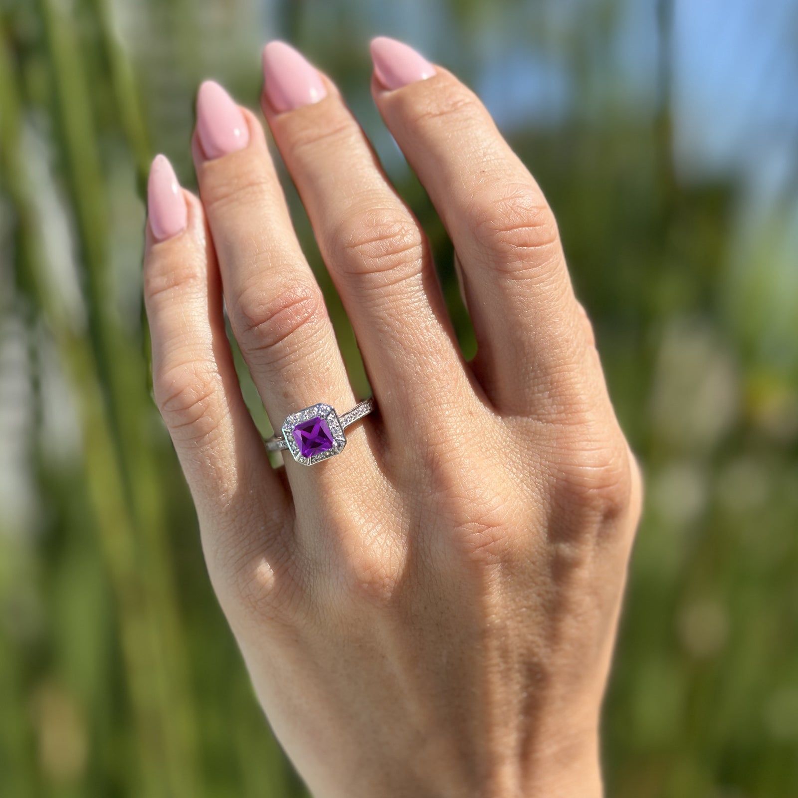 14K White Gold Art Deco Princess Cut Halo Amethyst CZ Ring for Women - Elegant Vintage Style Jewelry Gift for Anniversary, Engagement, Wedding & Special Occasions