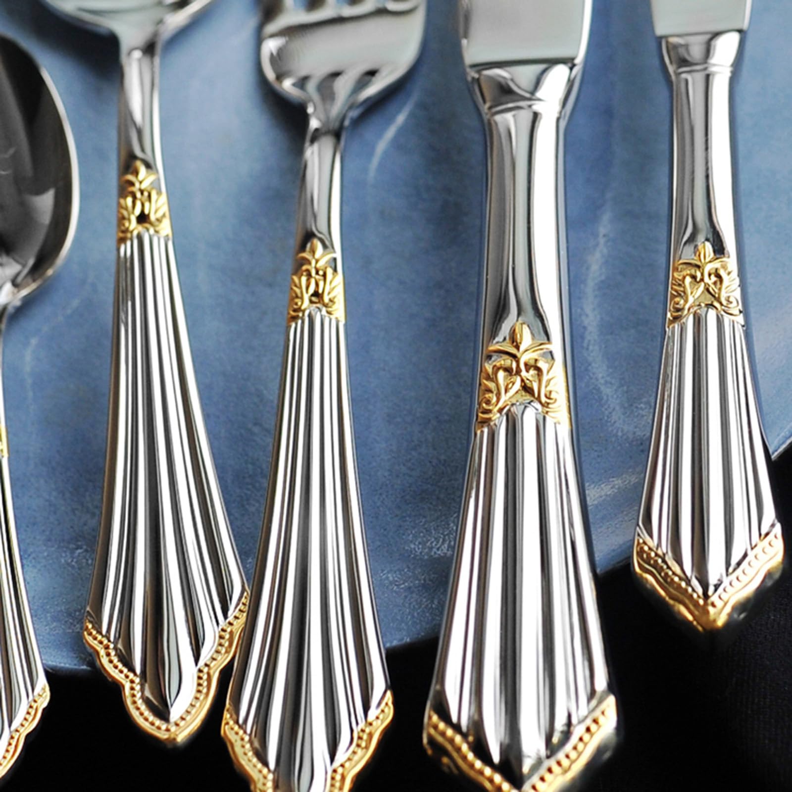 12-Piece Stainless Steel Flatware Set for 3 - Premium Silverware with Mirror Polished Finish, Thickened Handles - Includes Spoons, Forks & Knives - Dishwasher Safe Kitchen Cutlery Set (Copper) - Perfect for Dining, Entertaining & Everyday Use