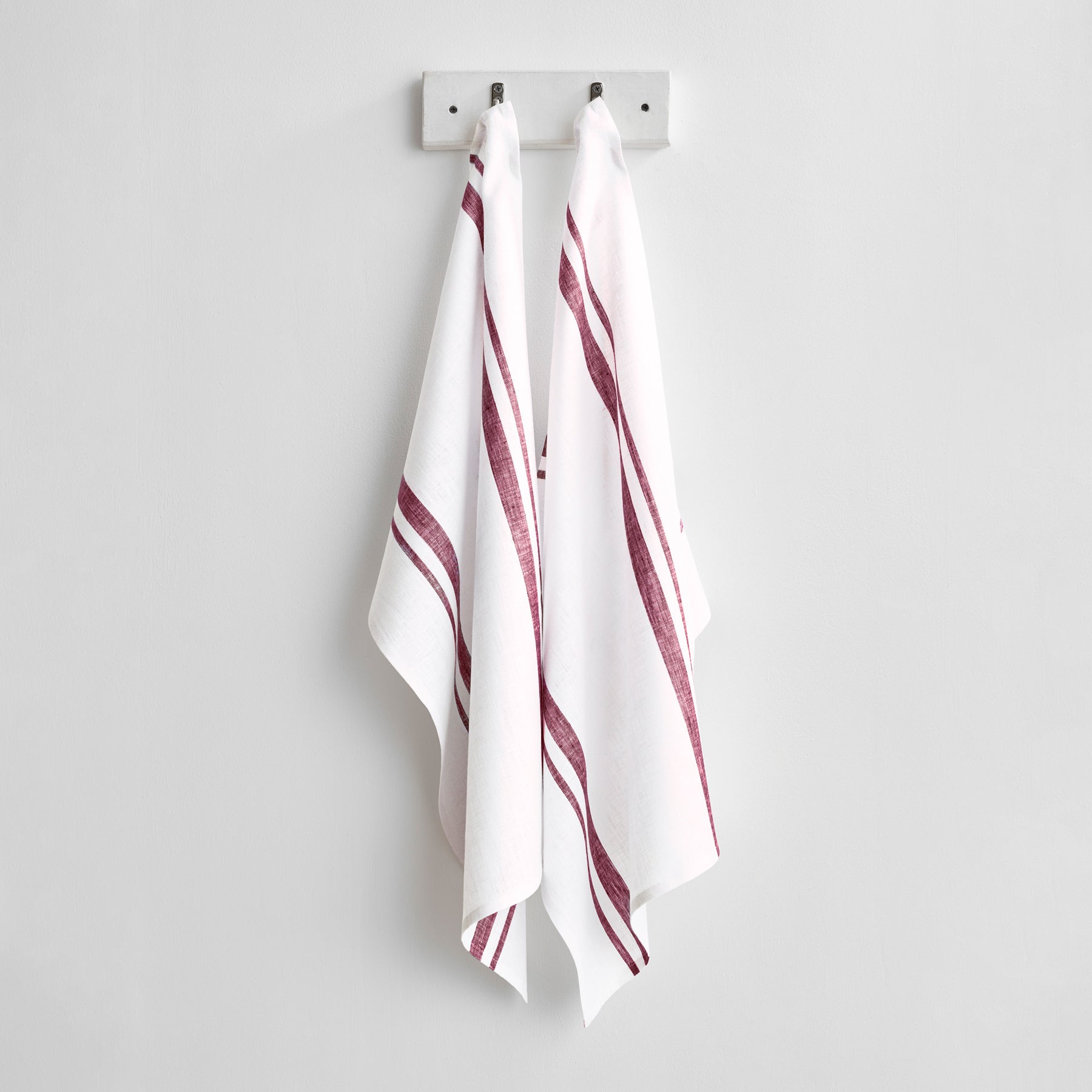 French Striped Kitchen Towels Set of 2 - Absorbent & Durable Cotton Dish Towels for Drying Dishes, Cleaning Countertops & Kitchen Decor - Perfect for French Country or Farmhouse Style Kitchens