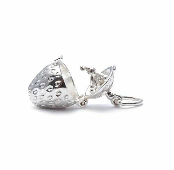 Magical Charm Silver Strawberry Pendant Necklace - Perfect for Gifts, Parties, and Everyday Elegance