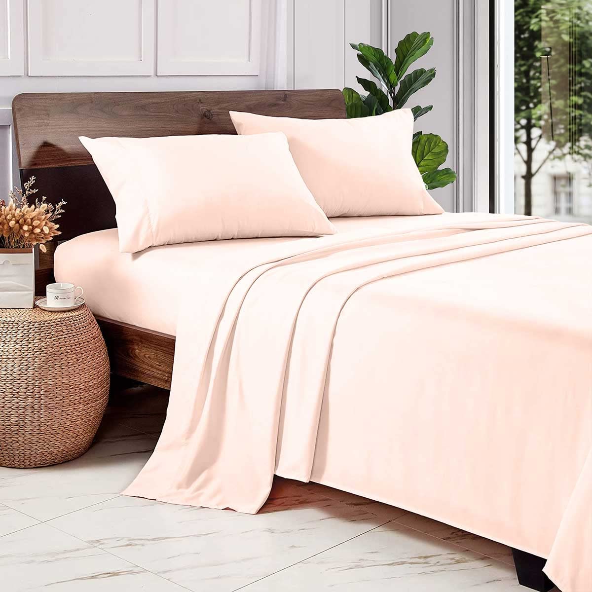 Luxury 600 Thread Count 100% Egyptian Cotton Sheet Set - 4 Piece Sateen Weave Bedding (1 Fitted Sheet, 1 Flat Sheet, 2 Pillowcases) with 15