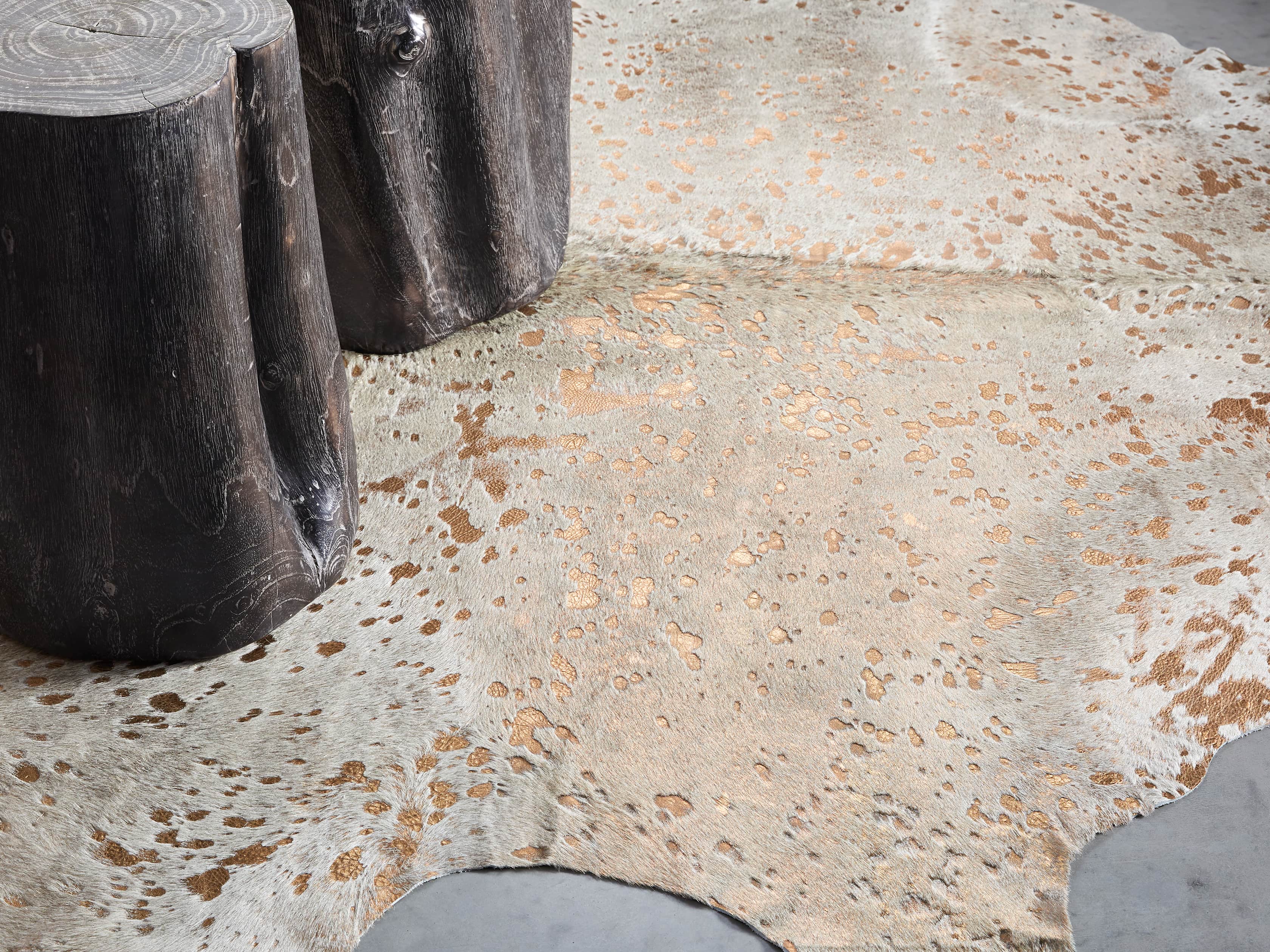 Beige and Copper Metallic Hair on Hide Rug - Luxurious Cowhide Area Rug for Living Room, Bedroom Decor - Perfect for Boho, Modern & Farmhouse Style Homes