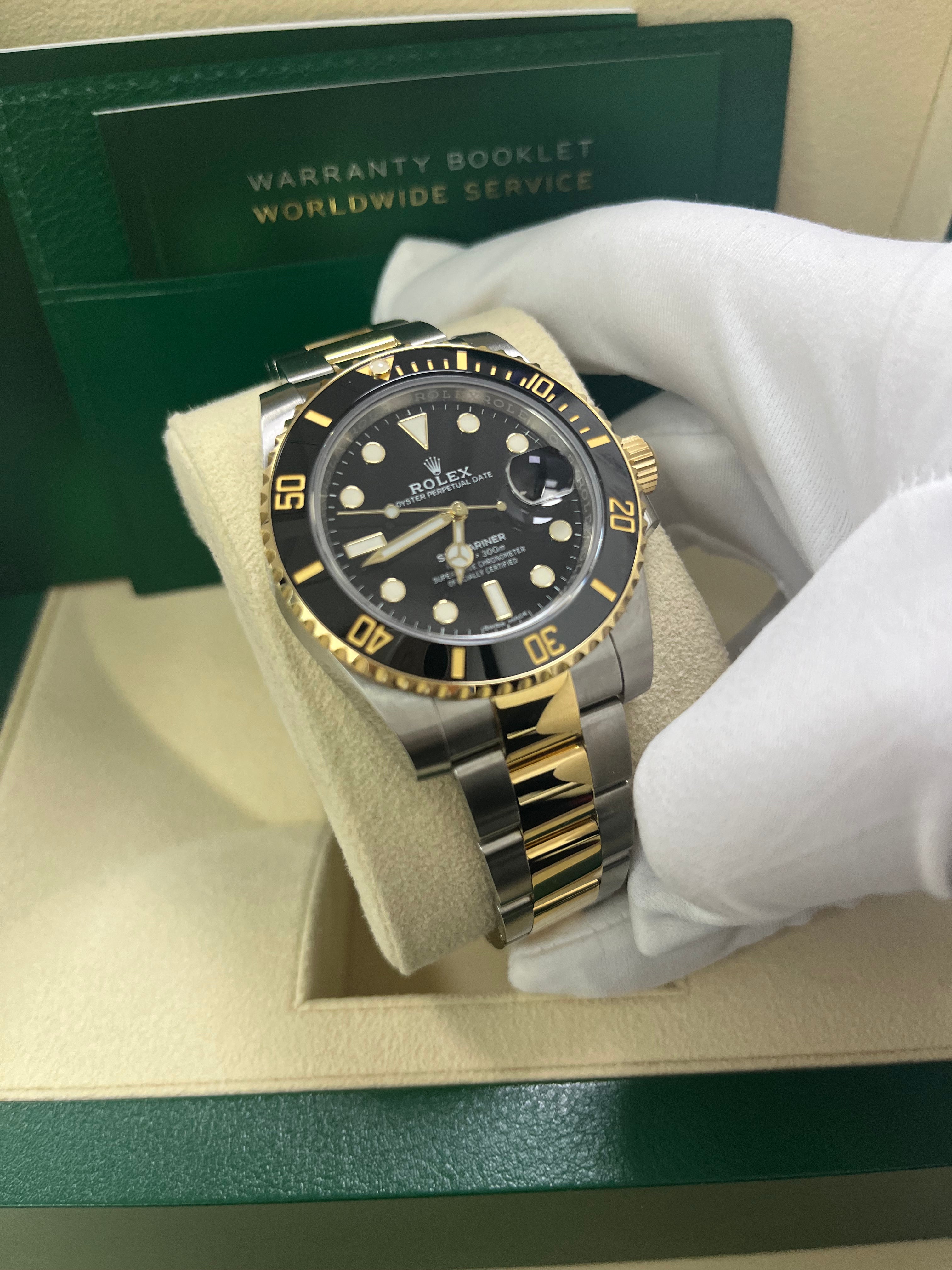 Rolex Submariner Date 18K Yellow Gold & Steel Men's Watch with Black Dial 116613LN - Luxury Diving Watch for Professional Divers & Stylish Occasions