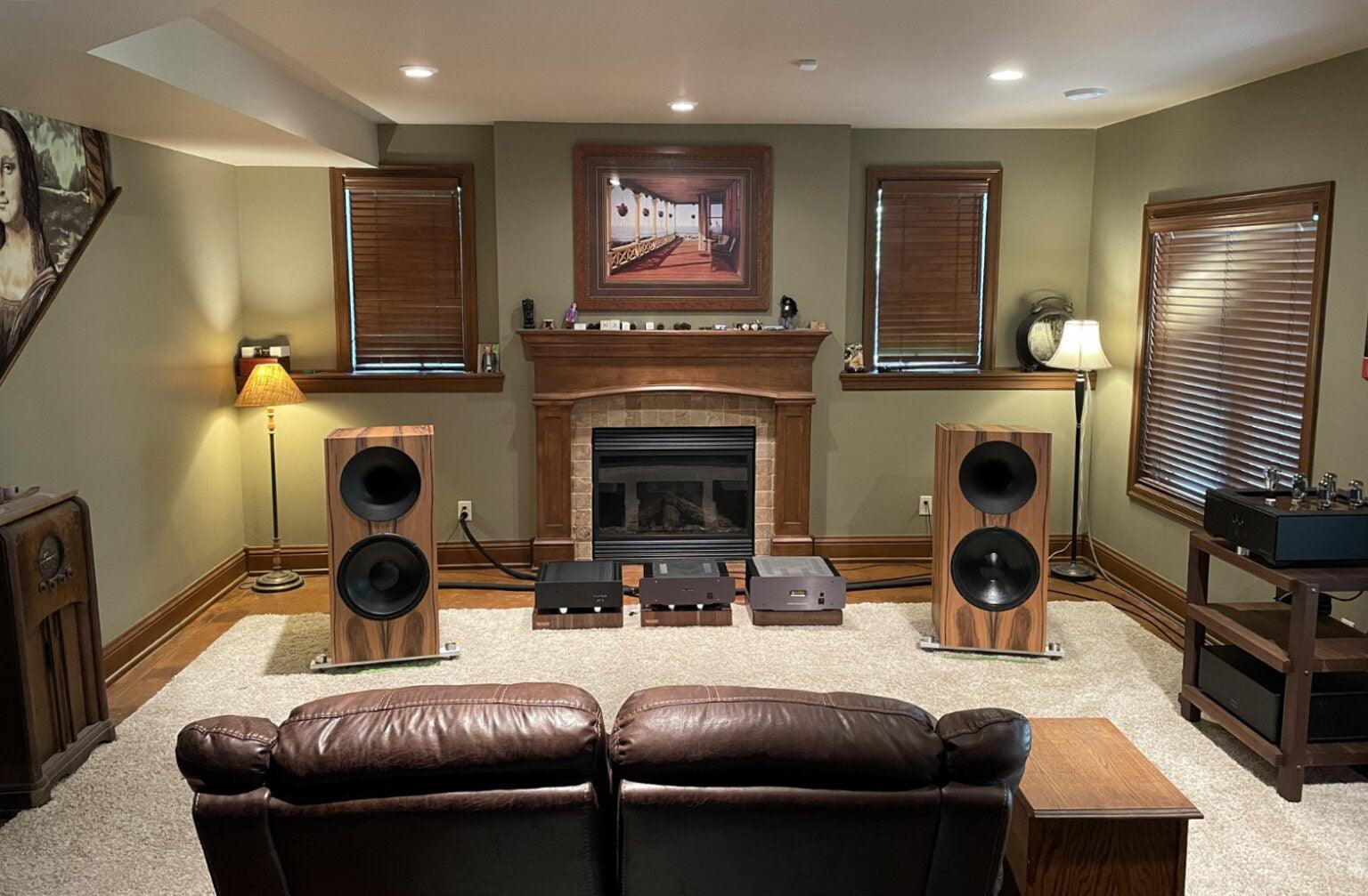 Tobian Sound Systems 15FH Full Range Horn Speaker - High Power PA Loudspeaker for Outdoor Events, Concerts & DJ Performances