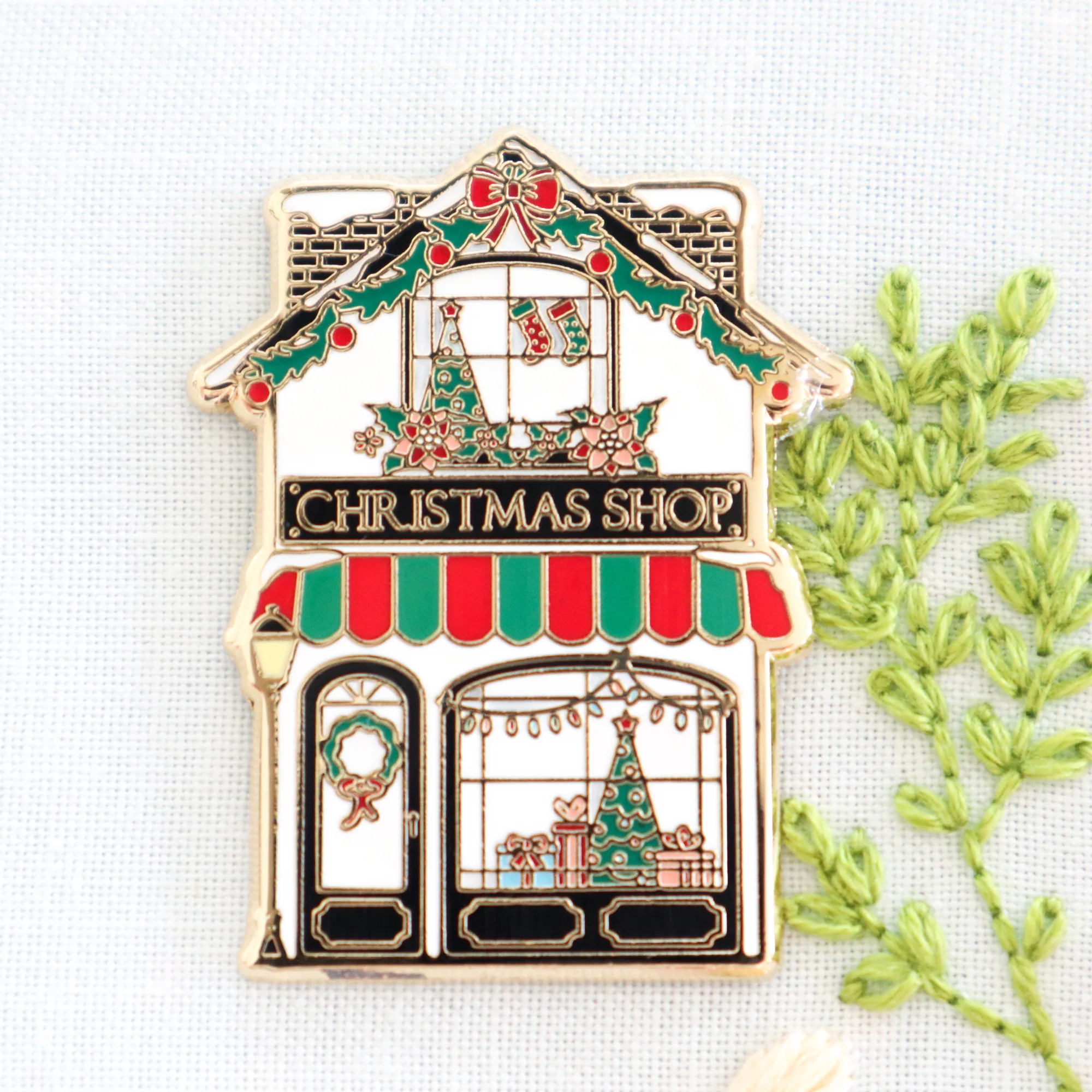 Christmas Needle Minder - Festive Magnetic Pin Holder for Sewing & Embroidery | Perfect for Quilting, Cross Stitch & Craft Projects | Flamingo Toes Holiday Collection
