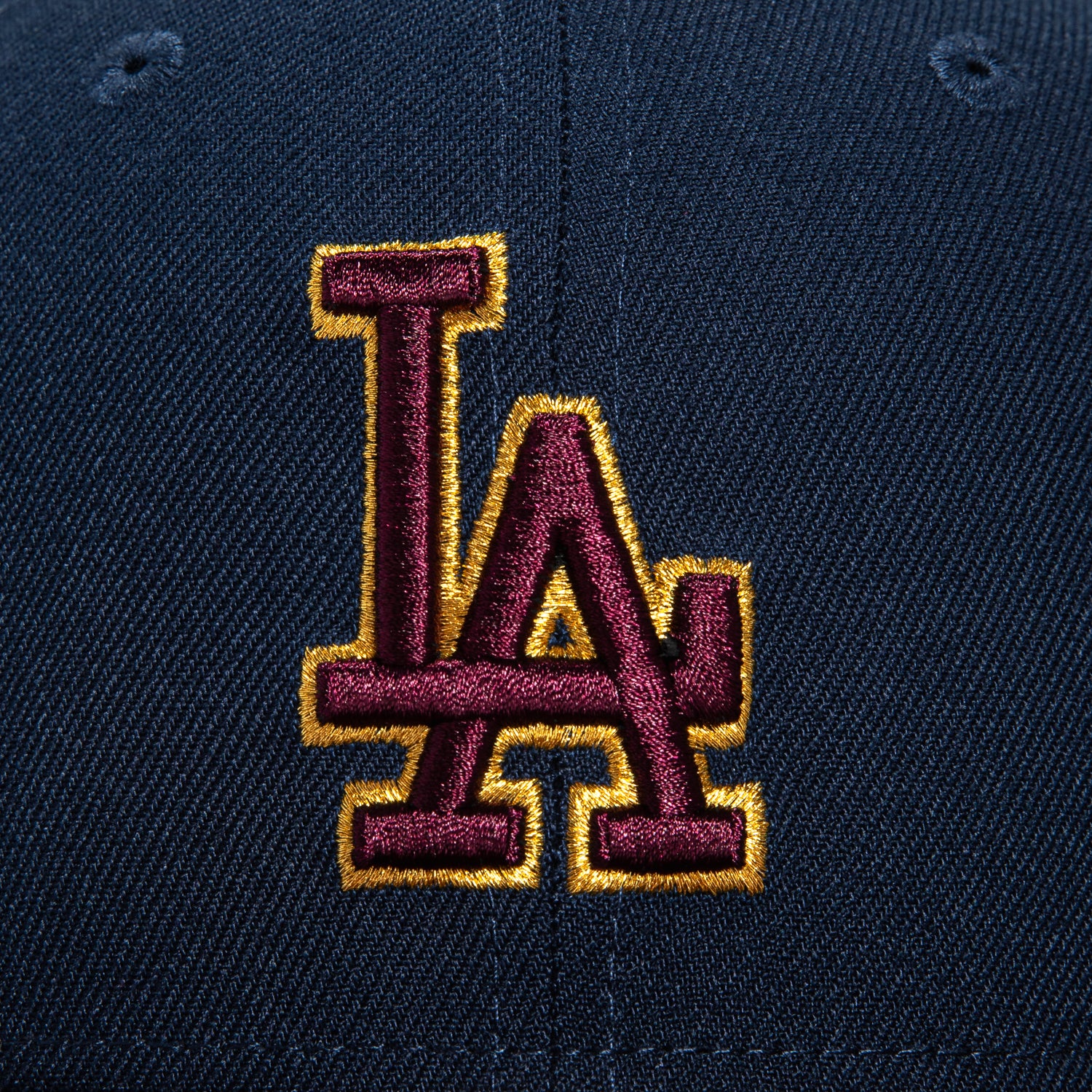 New Era 59Fifty Los Angeles Dodgers 1988 World Series Patch Snapback Hat - Navy & Maroon Color - Official MLB Baseball Cap for Men & Women - Perfect for Games, Collecting, and Streetwear Fashion