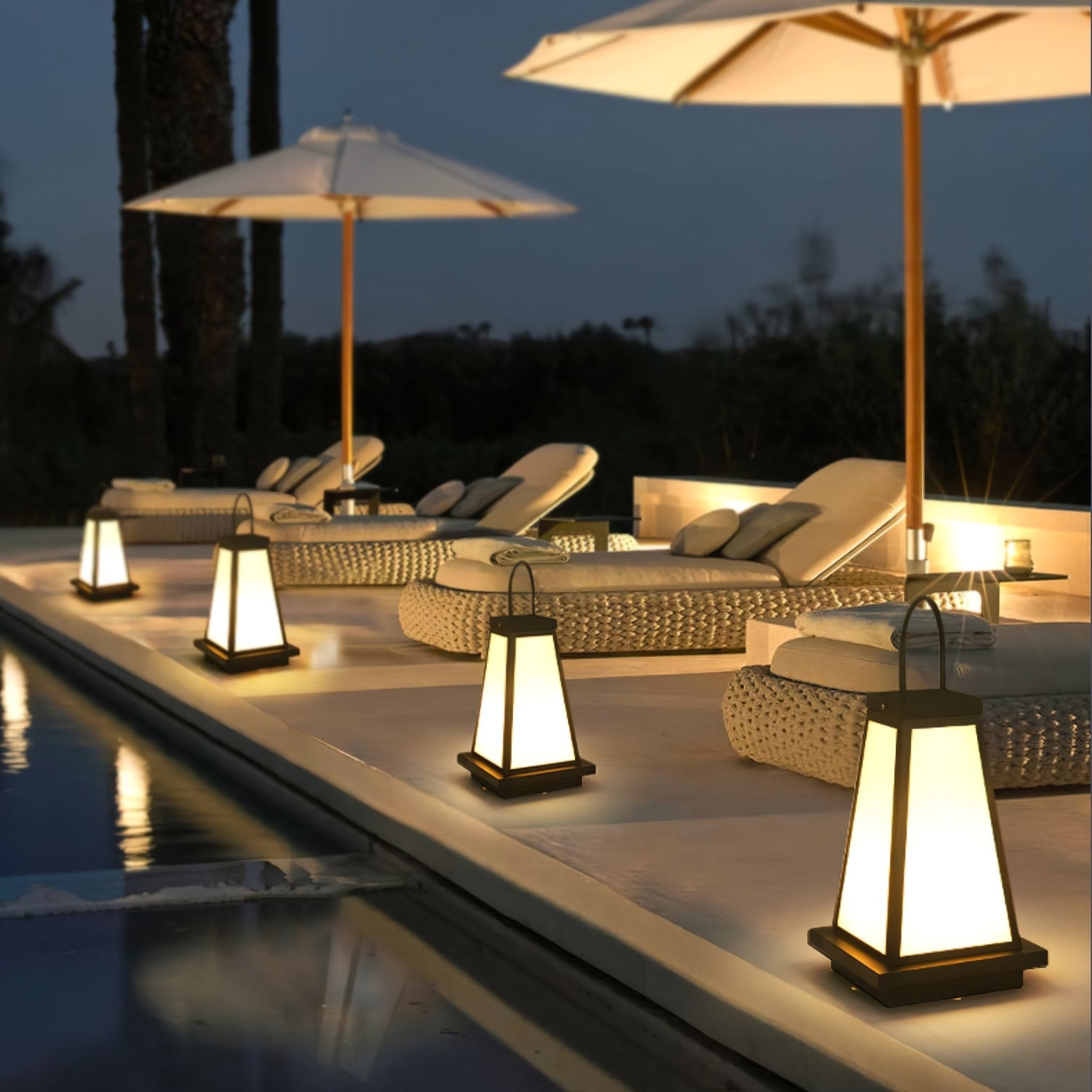 Roam Lantern Solar Garden Light - Waterproof Outdoor LED Lamp for Patio, Yard, Pathway & Camping Decor