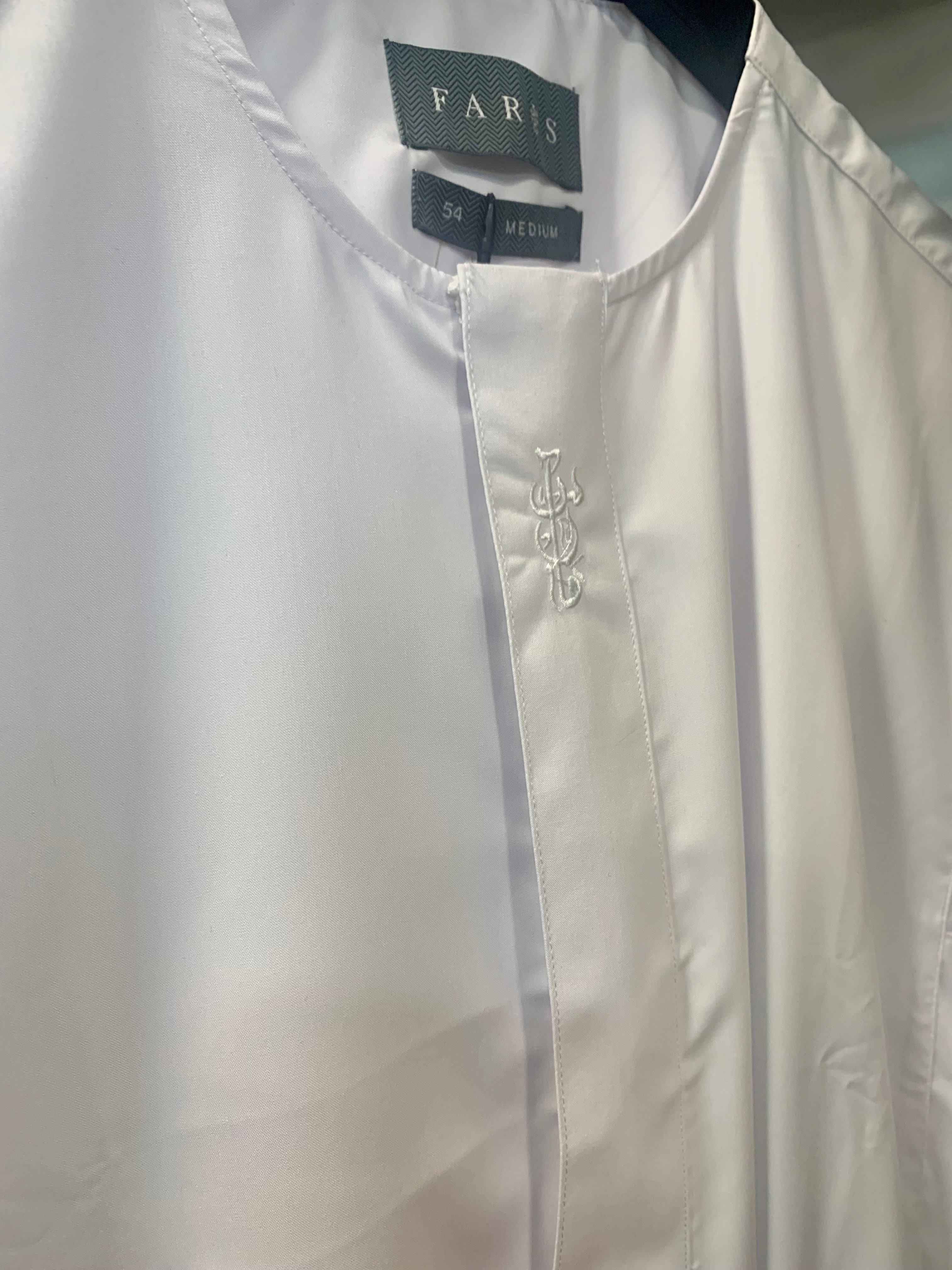 Faris Zip White Jubba Thobe for Men - Premium Islamic Prayer Robe with Zipper - Perfect for Eid, Salah, and Special Occasions