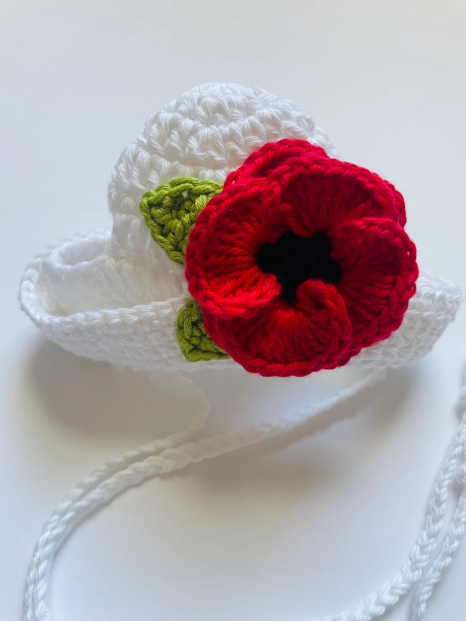 Stylish Couture Knit Hat with Red Poppy Design on White - Perfect for Winter Fashion & Outdoor Activities