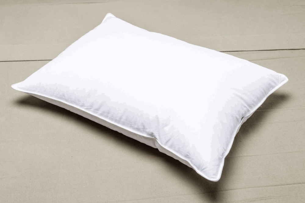 Soft Hypoallergenic Down Alternative Polyester Pillow for Side, Back & Stomach Sleepers - Perfect for Bed, Sofa & Travel Use